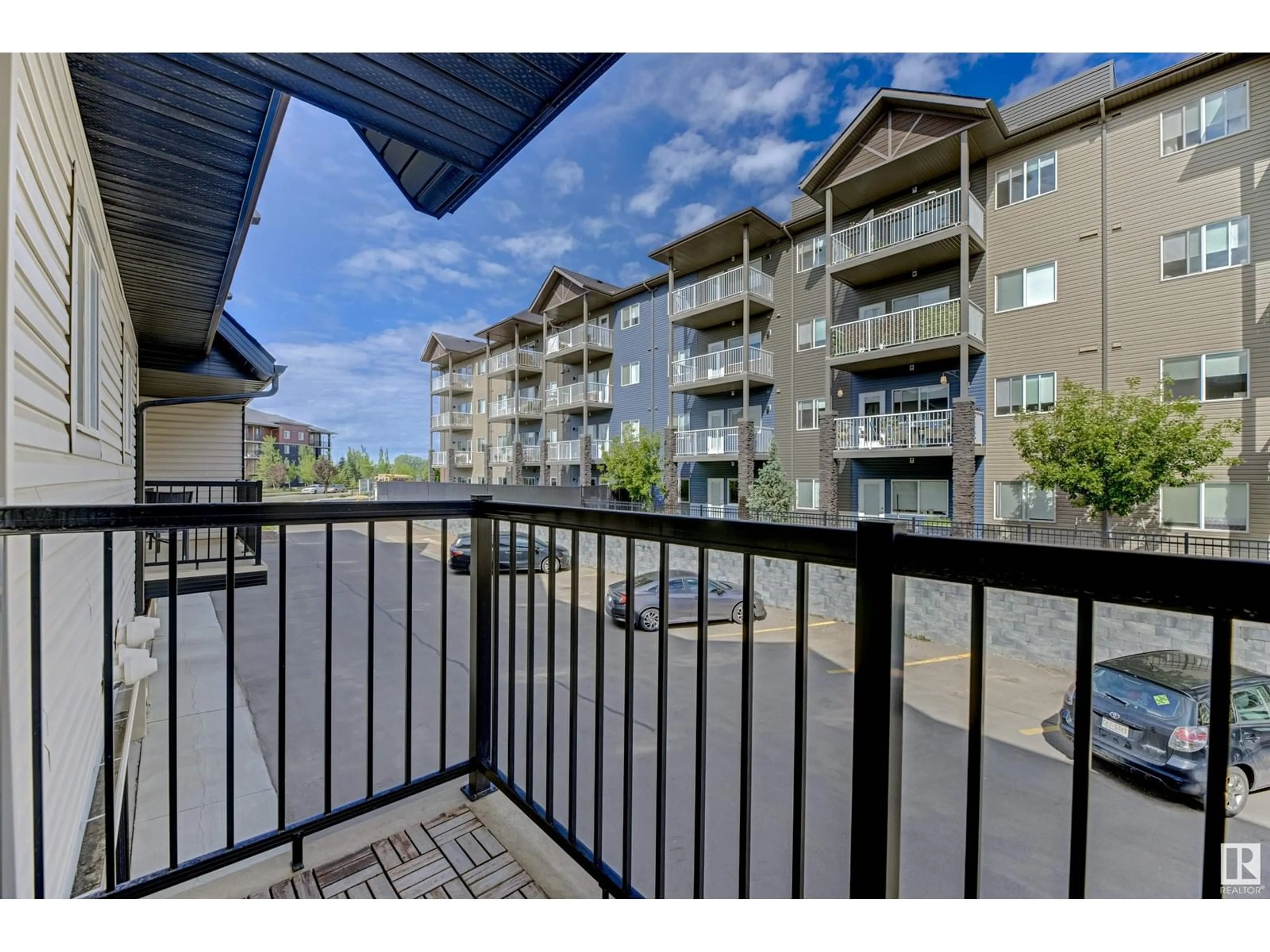 Unknown for 30 12004 22 AV SW, Edmonton Alberta T6W0T1