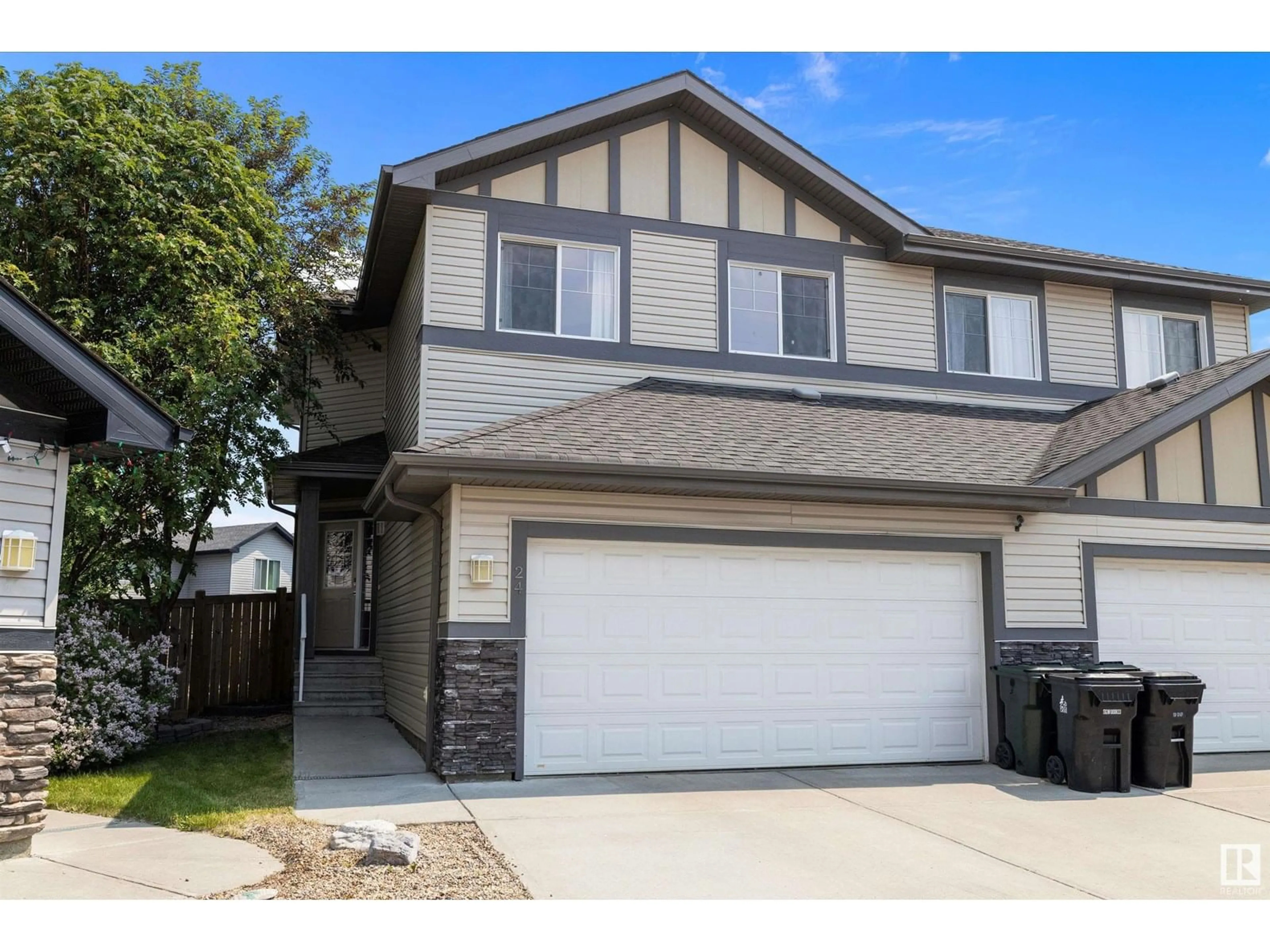 Home with vinyl exterior material, street for 24 HAMILTON, Spruce Grove Alberta T7X0K4