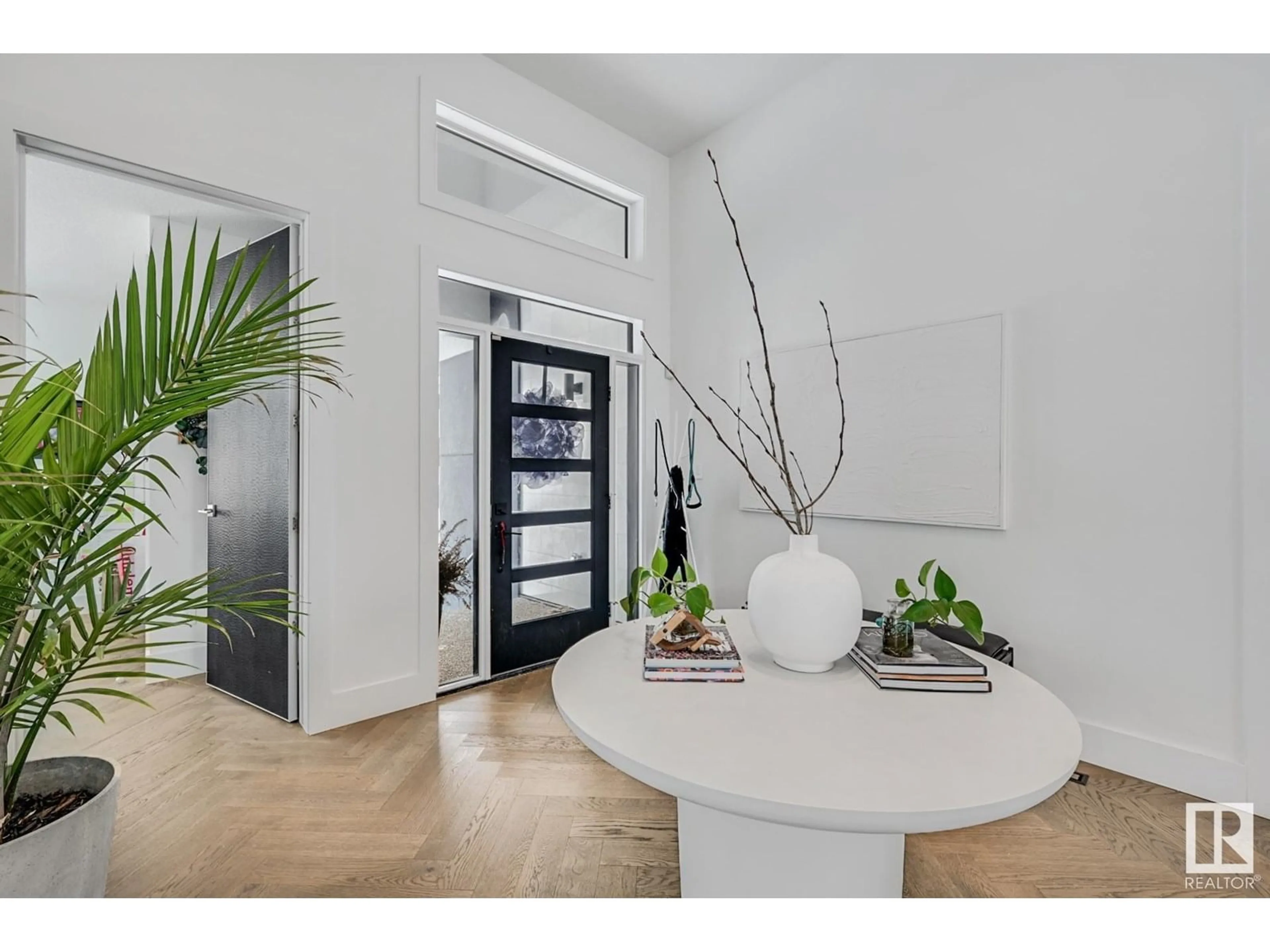 Indoor entryway for 4097 WHISPERING RIVER DR, Edmonton Alberta T6W2E2