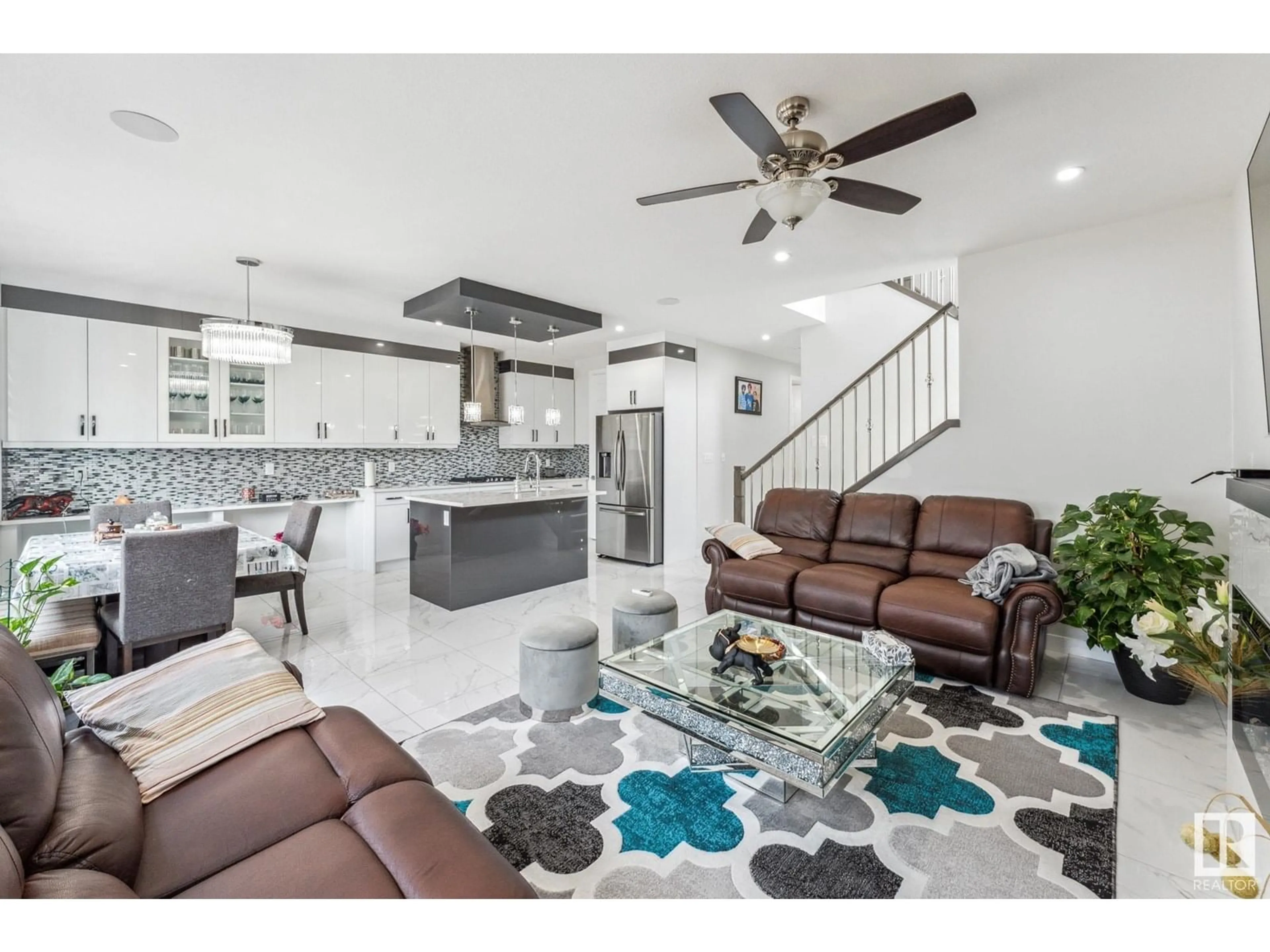 Open concept kitchen, ceramic/tile floor for NW - 1404 15 ST, Edmonton Alberta T6T2S3
