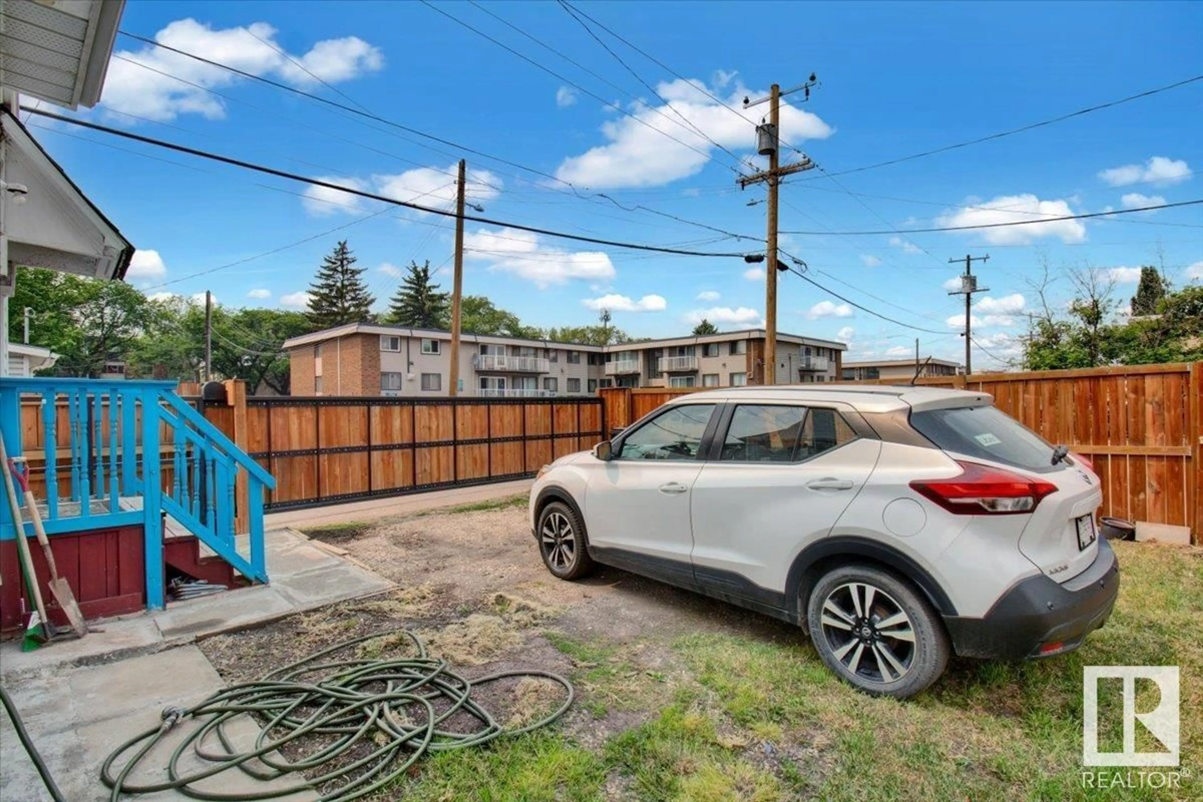 A pic from outside/outdoor area/front of a property/back of a property/a pic from drone, street for 11010 106 AV, Edmonton Alberta T5H0R3