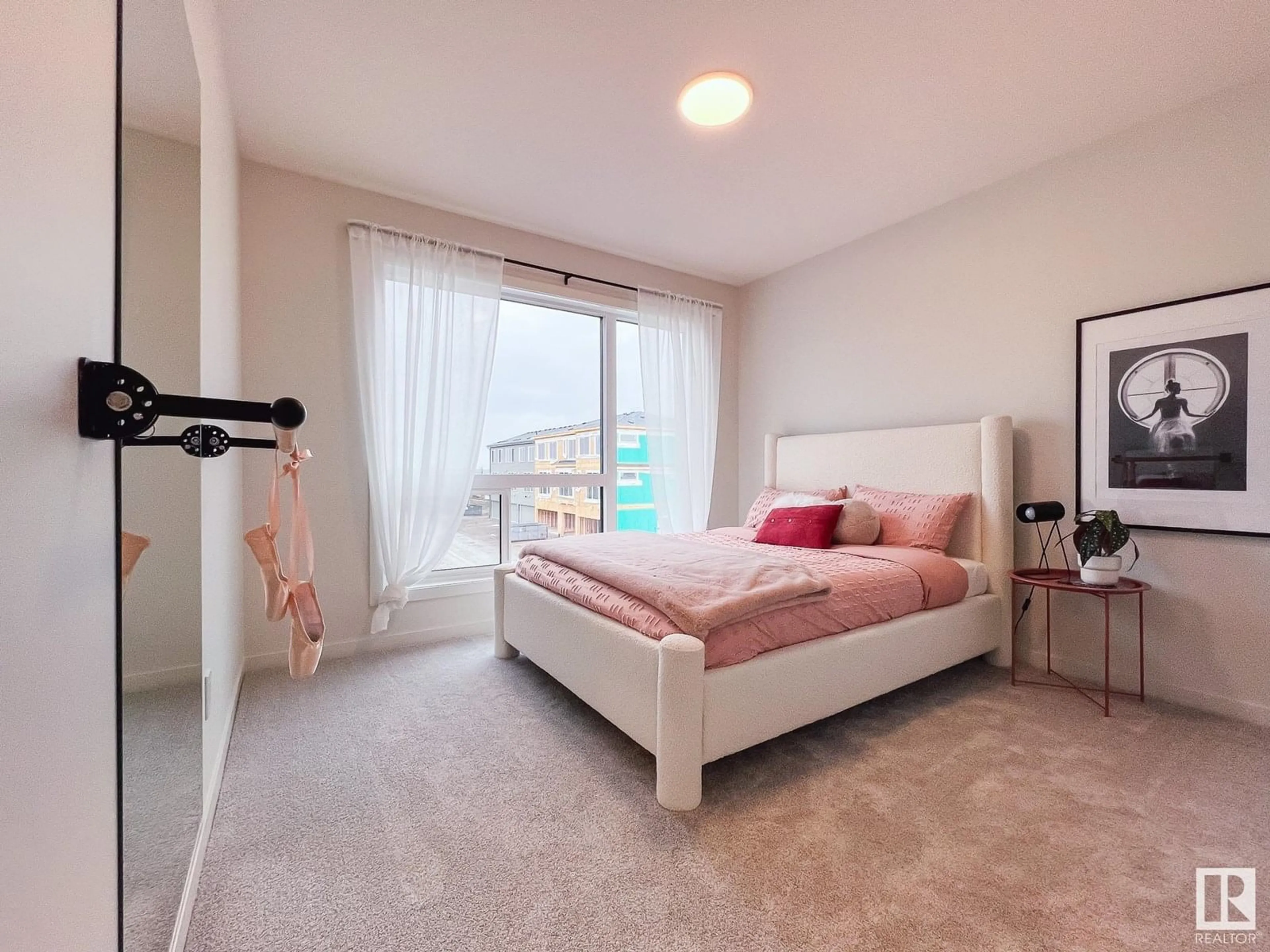 Bedroom with bed, unknown for 282 RANCHER RD, Ardrossan Alberta T8E0B6
