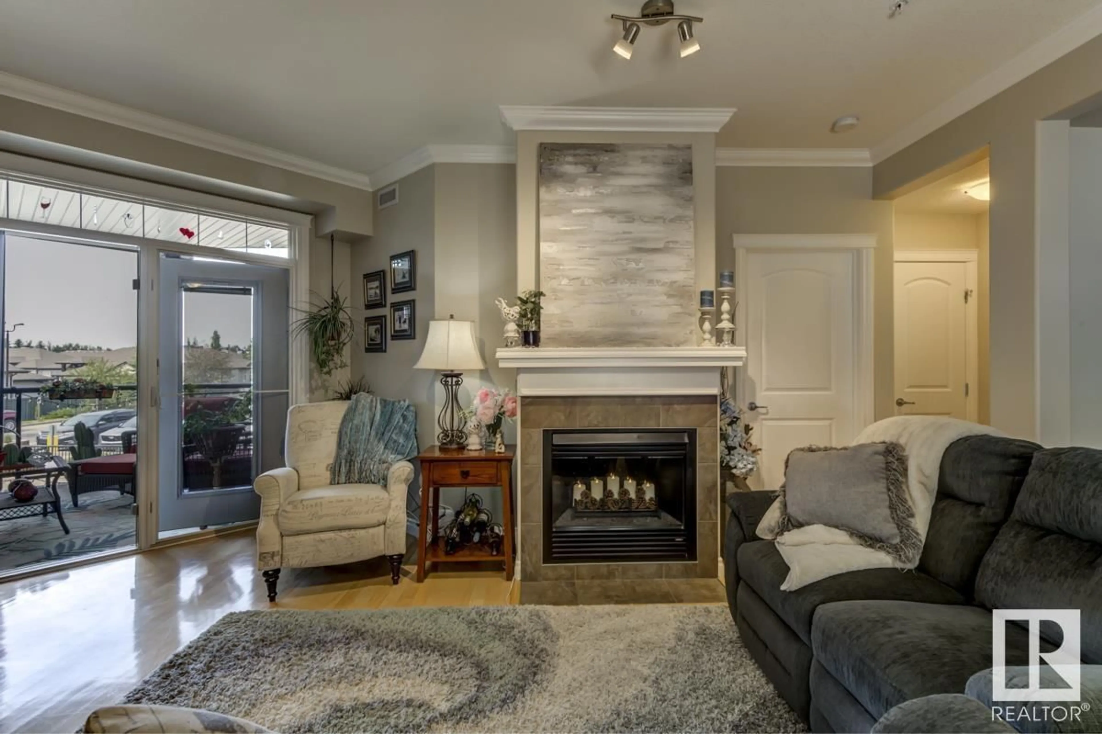 Living room with furniture, unknown for 203 - 12408 15 AV, Edmonton Alberta T6W1X2