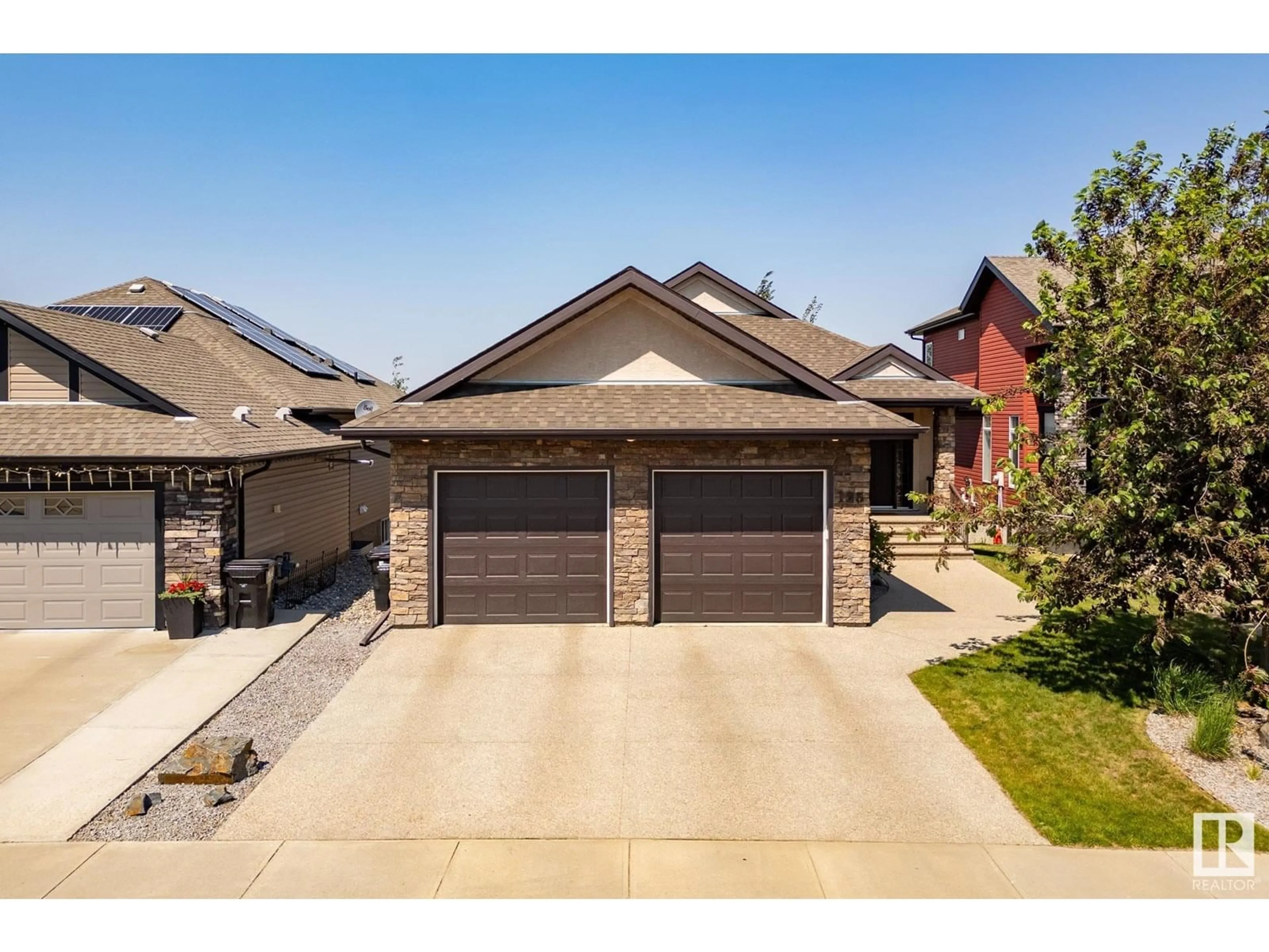 Home with brick exterior material, street for 125 CAMPBELL DR, Sherwood Park Alberta T8H0E3