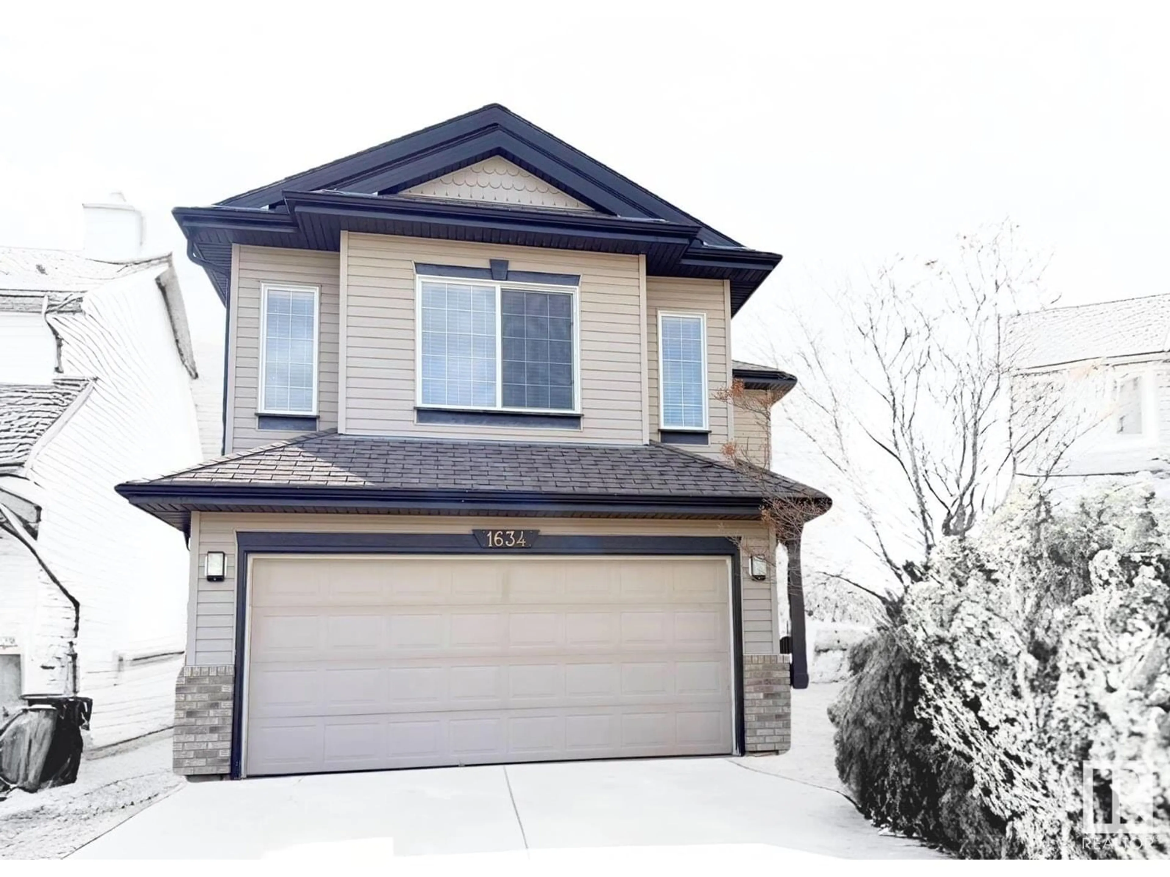 Home with vinyl exterior material, street for 1634 HODGSON CO, Edmonton Alberta T6R3R5