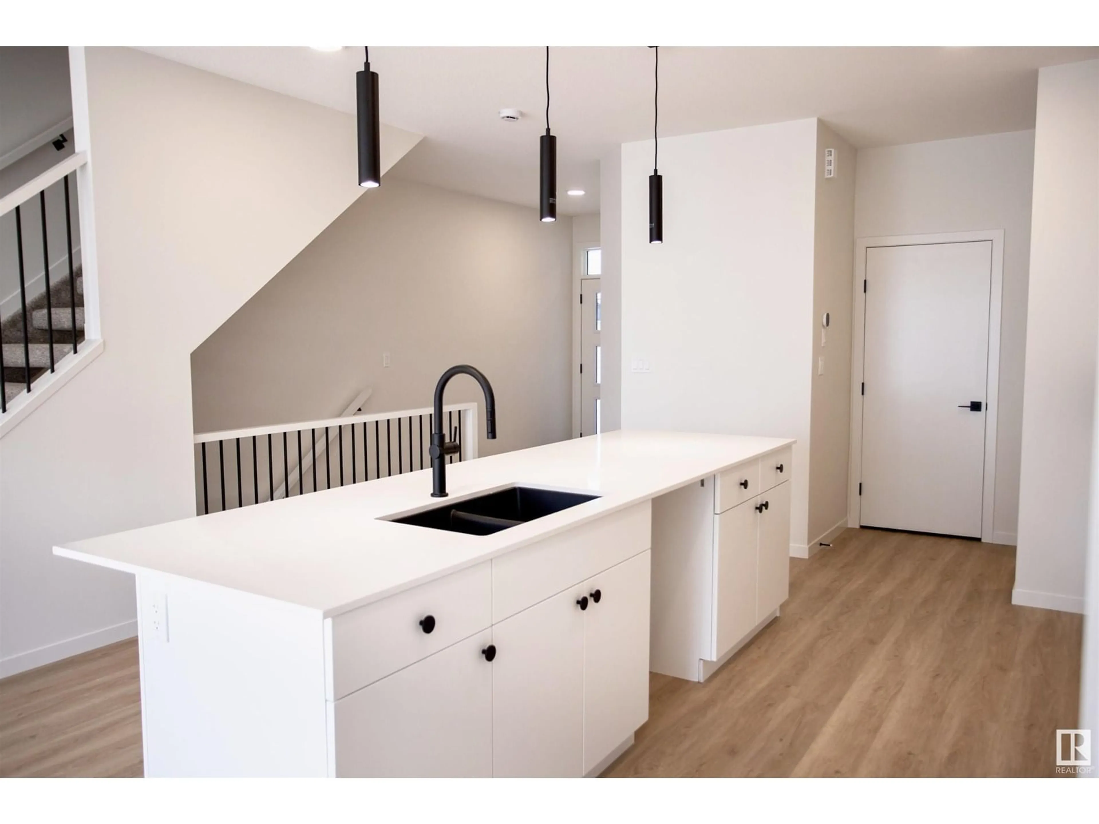 Open concept kitchen, unknown for 22919 80 AVENUE NW, Edmonton Alberta T5T7Y1