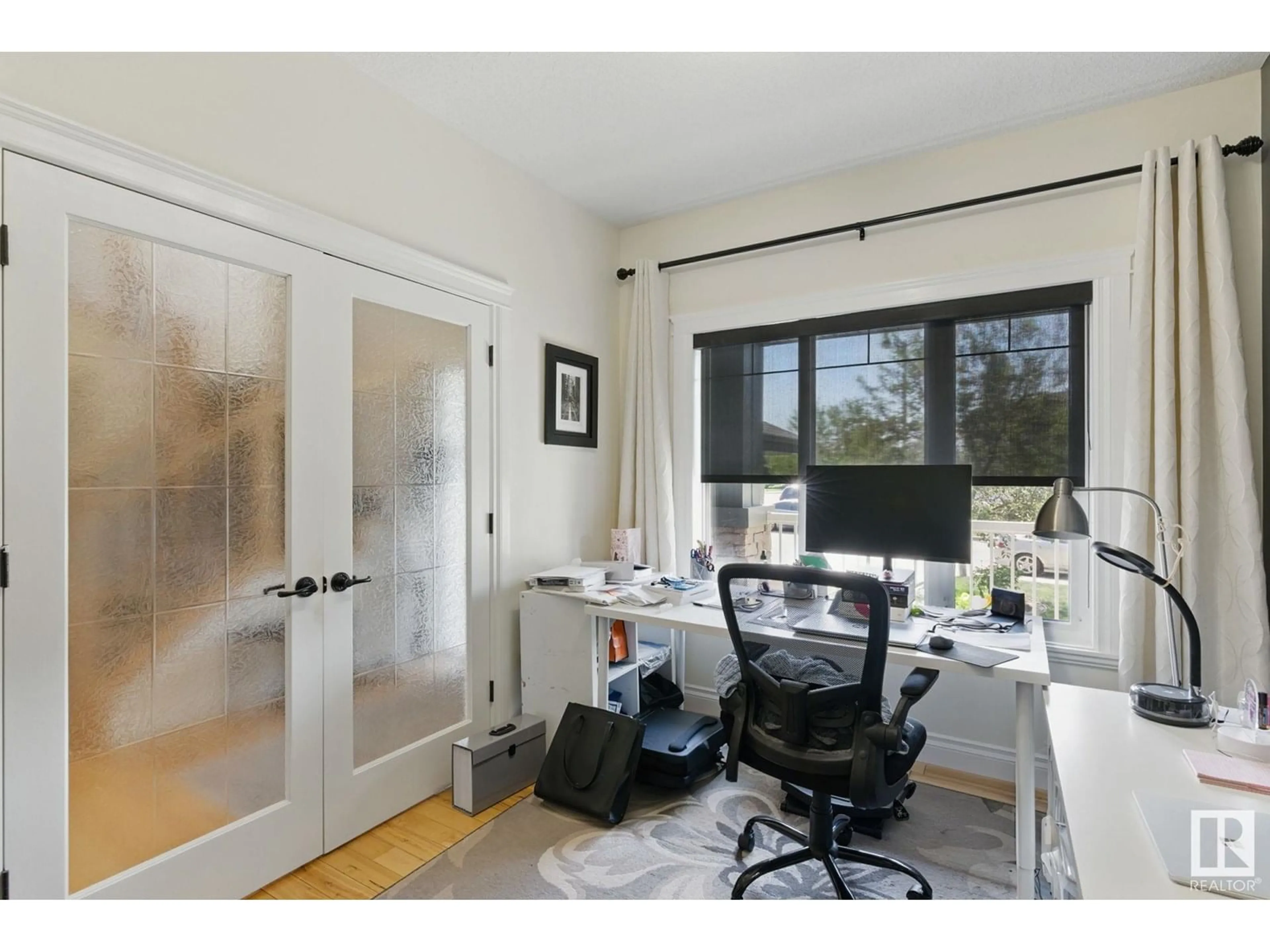 A pic of a room for 5706 MCLUHAN BAY BA, Edmonton Alberta T6R0P8