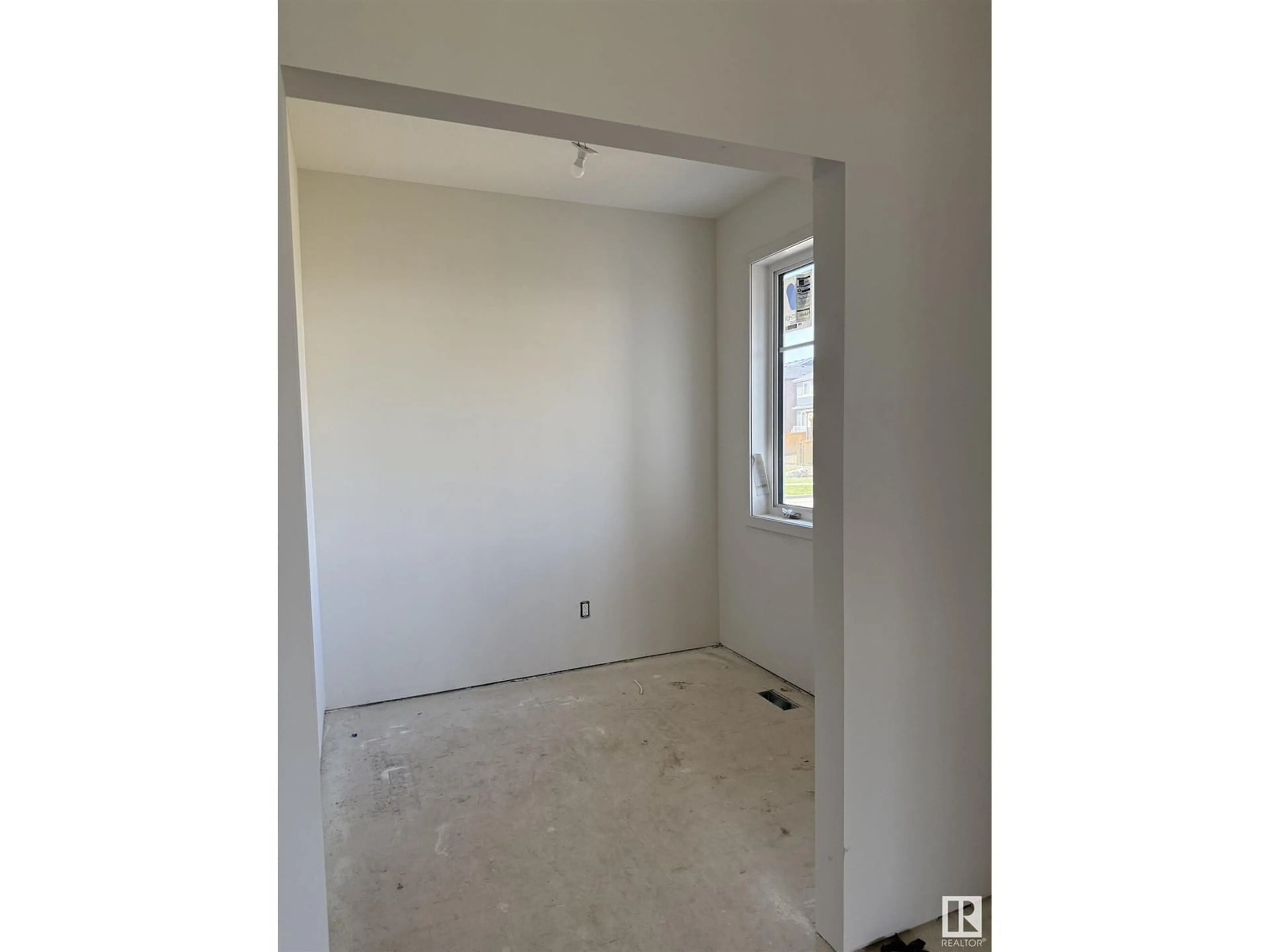 A pic of a room for NW - 8219 227 ST, Edmonton Alberta T5T4N5