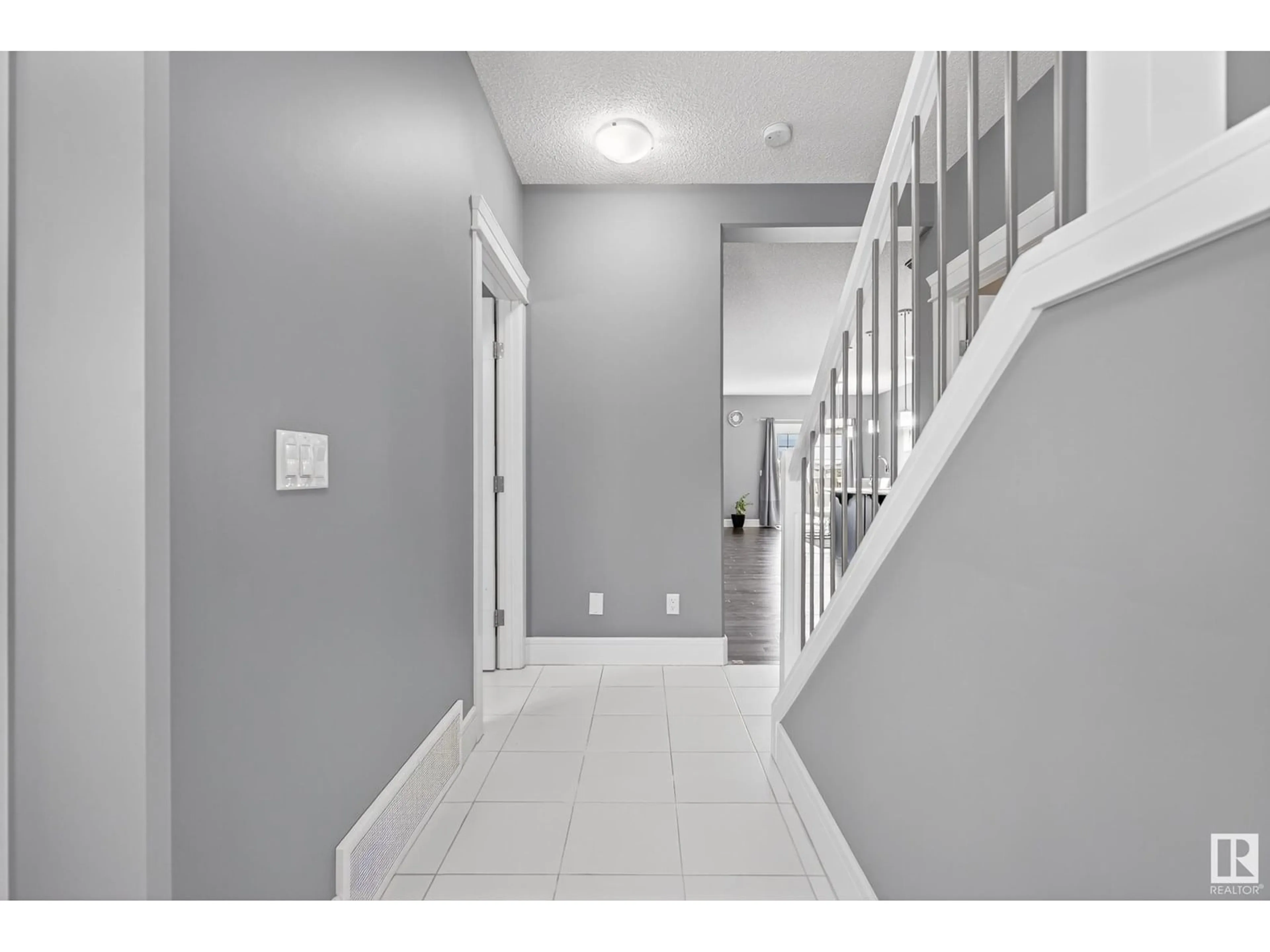 Indoor entryway for SW - 3628 CHERRY LI, Edmonton Alberta T6X2B2