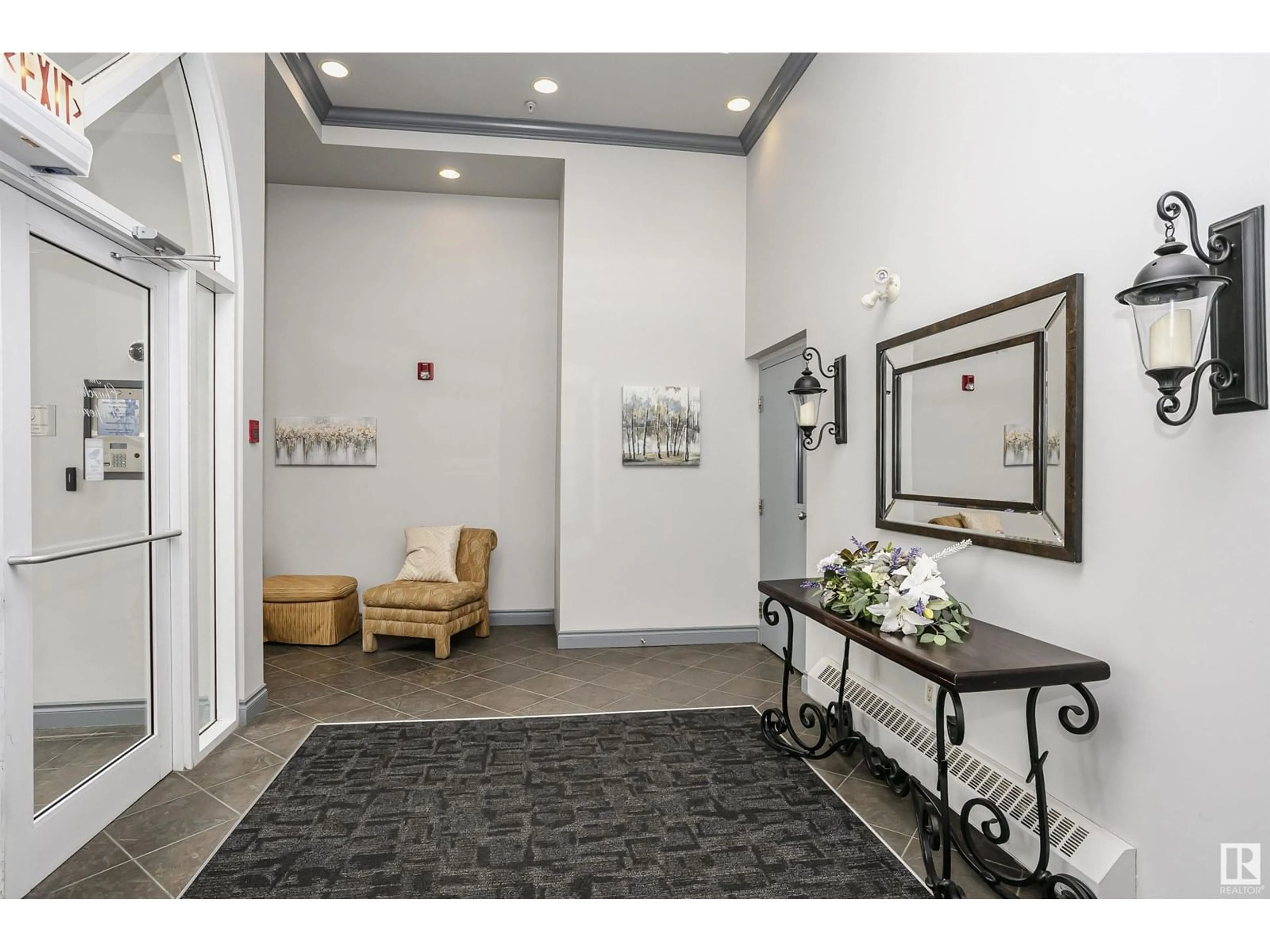 Indoor foyer for #112 - 260 STURGEON RD, St. Albert Alberta T8N7C6