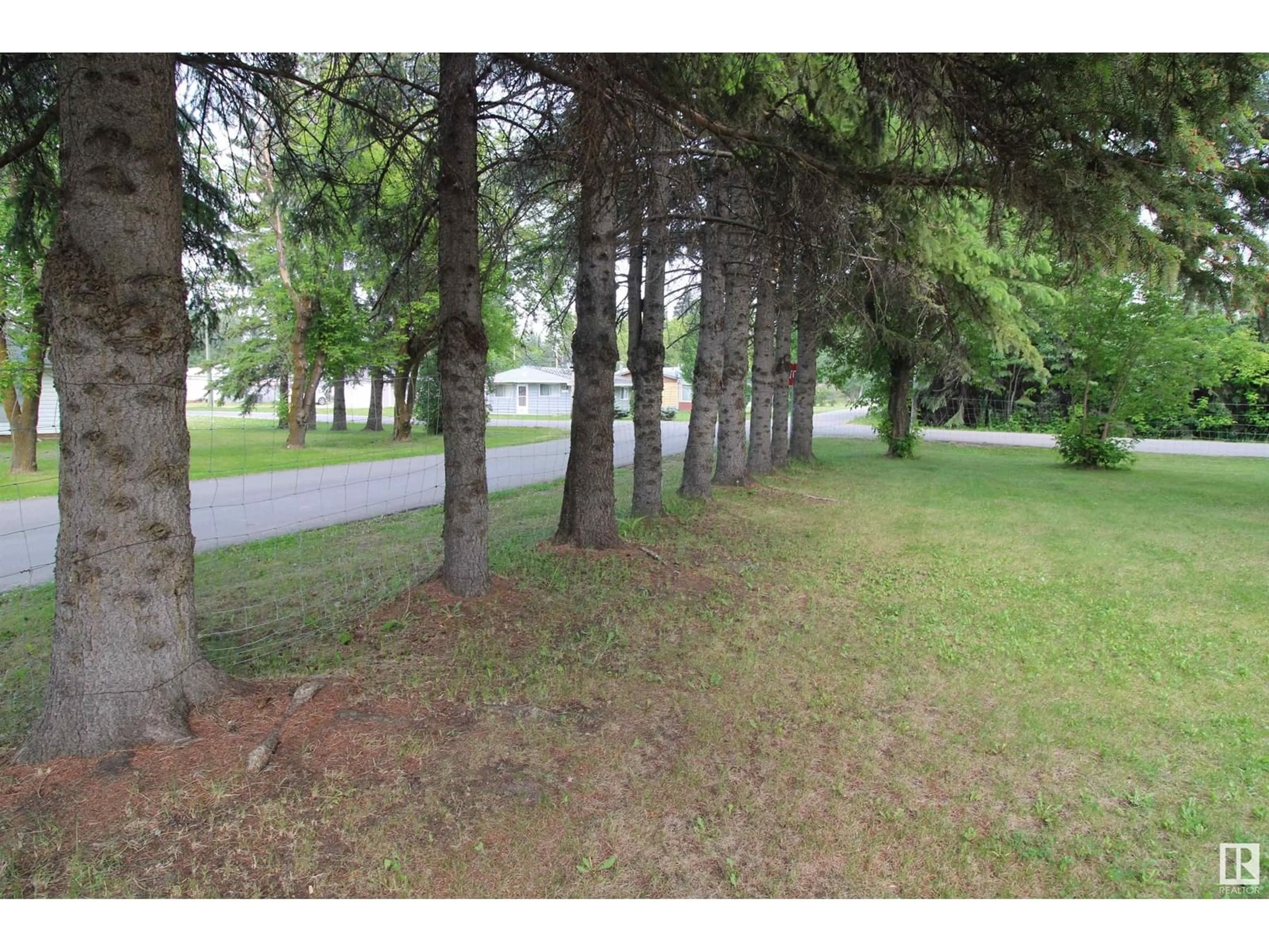 A pic from outside/outdoor area/front of a property/back of a property/a pic from drone, forest/trees view for 4804 52, Rural Lac Ste. Anne County Alberta T0E0A0