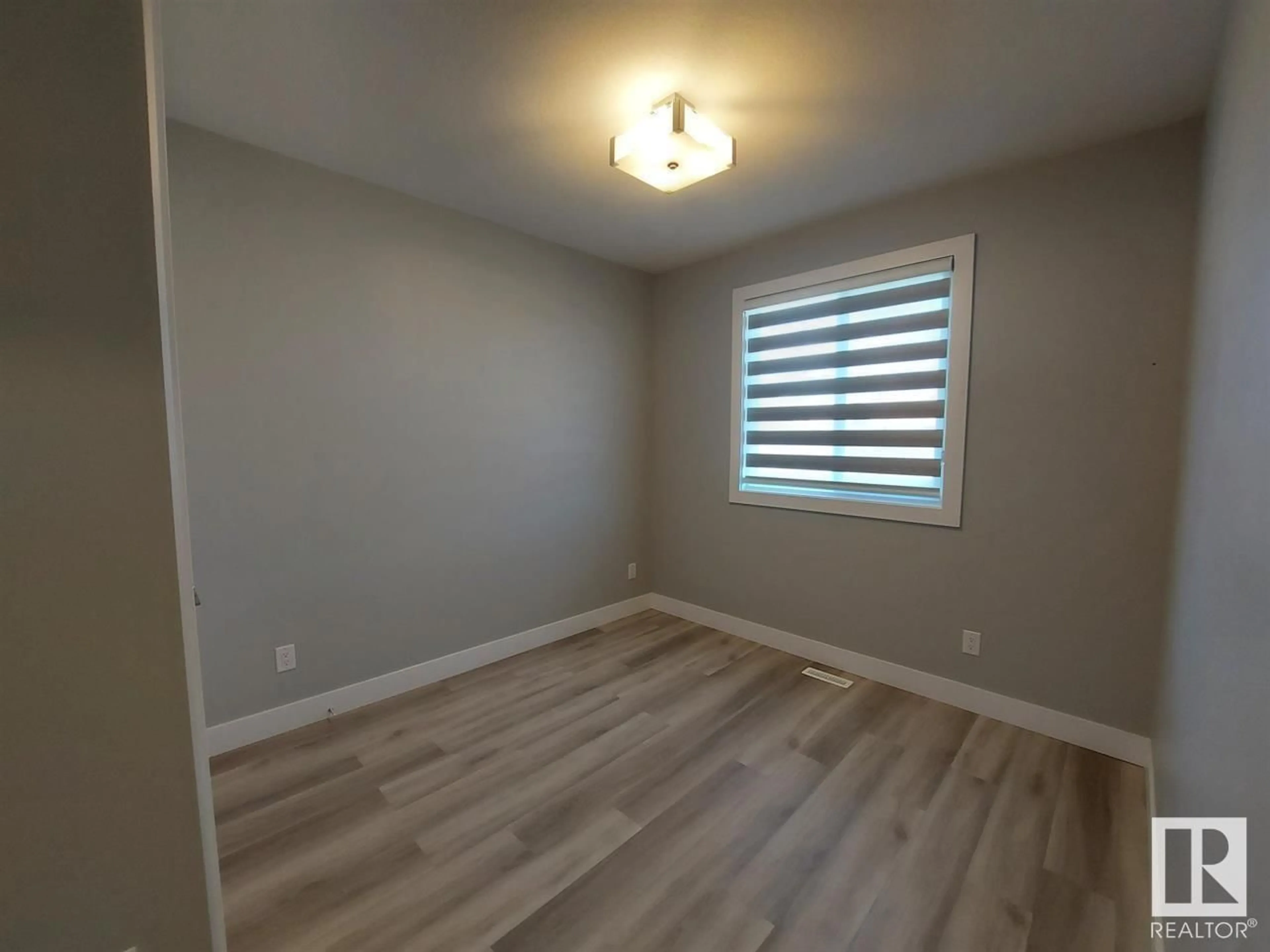 A pic of a room for SW - 9356 PEAR LINK LI, Edmonton Alberta T6X2V9