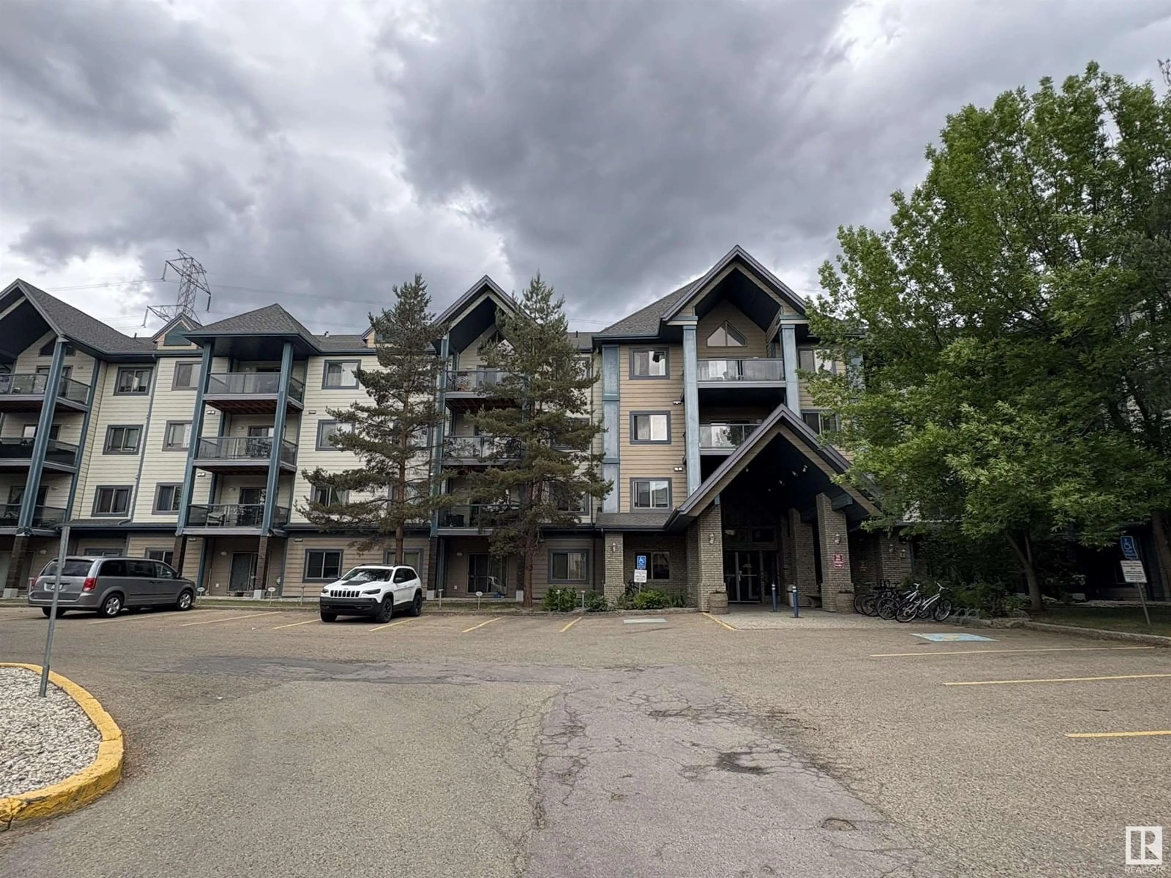 A pic from outside/outdoor area/front of a property/back of a property/a pic from drone, mountain view for #409 - 2903 RABBIT HILL RD, Edmonton Alberta T6R3A3