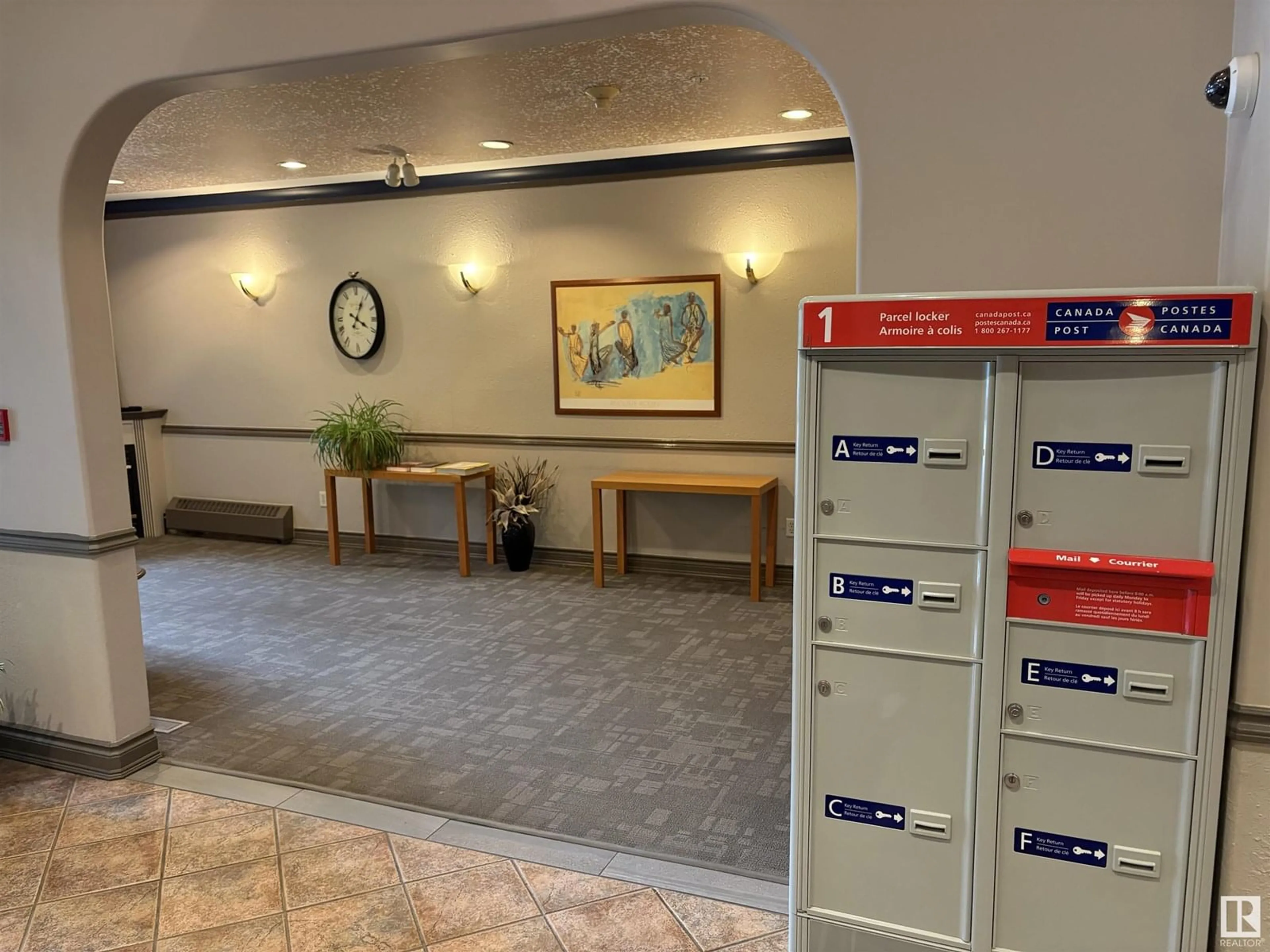 Lobby for #409 - 2903 RABBIT HILL RD, Edmonton Alberta T6R3A3
