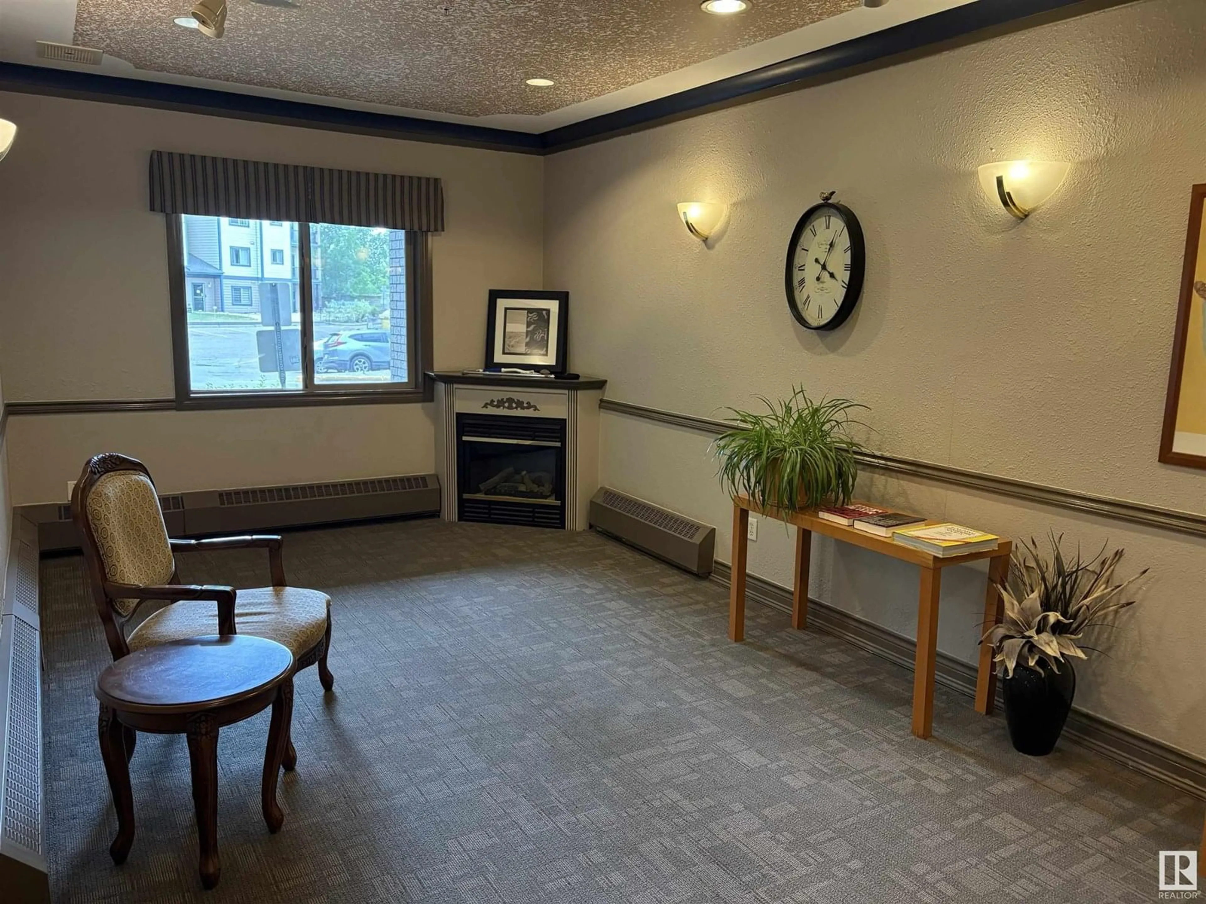 Lobby for #409 - 2903 RABBIT HILL RD, Edmonton Alberta T6R3A3