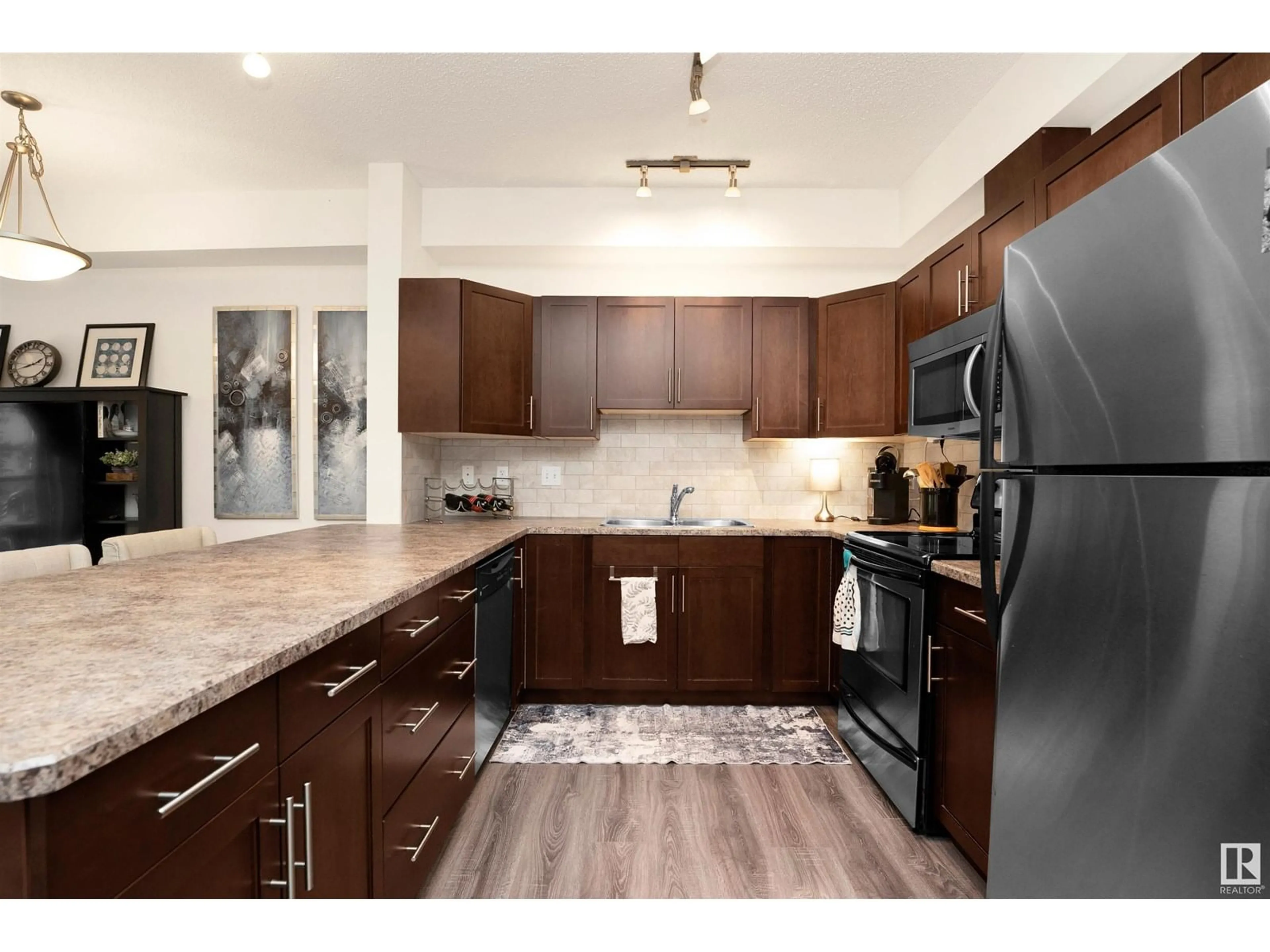 Standard kitchen, unknown for #222 - 2035 GRANTHAM CO, Edmonton Alberta T5T3X6