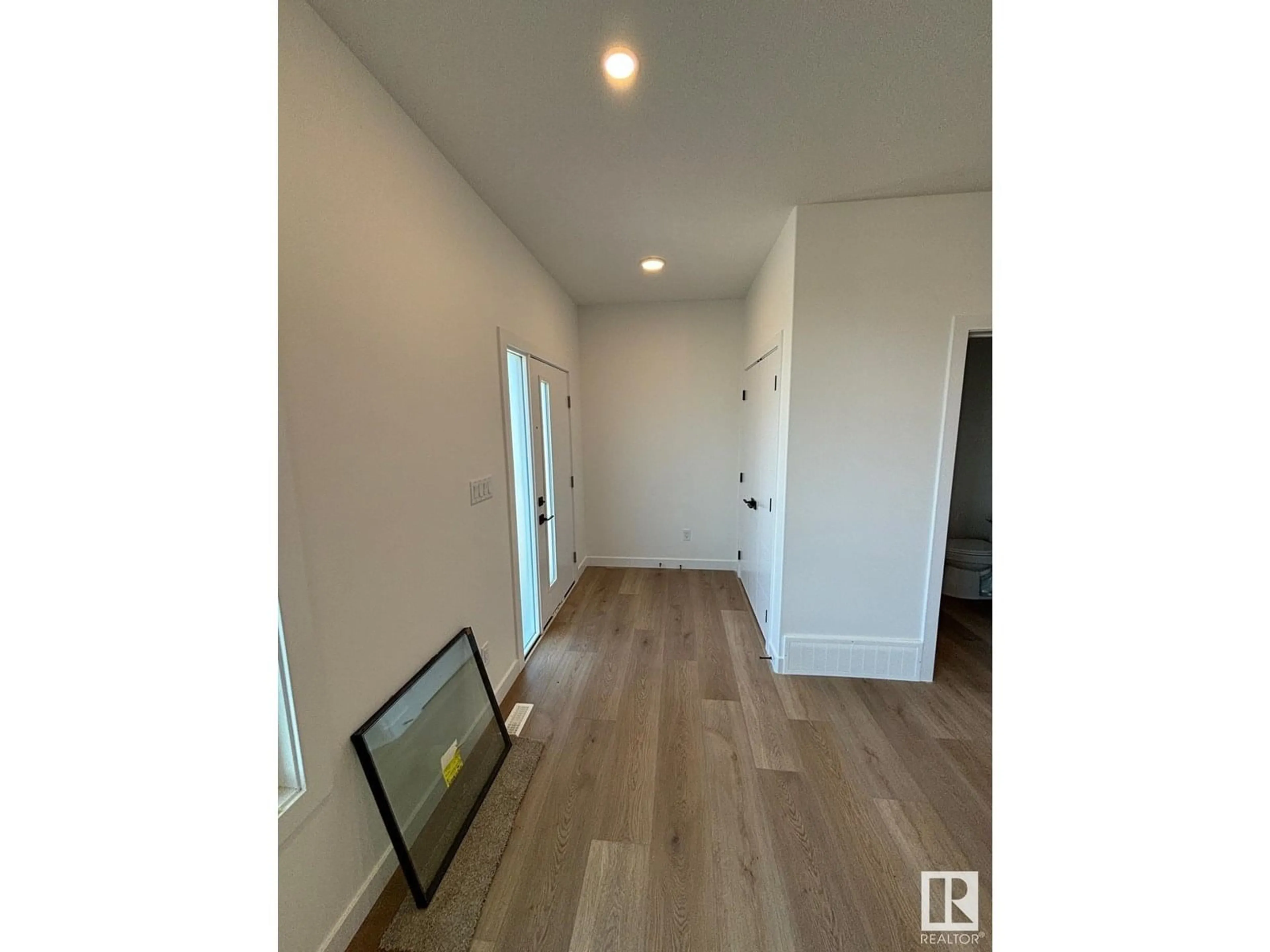 Unknown for 4207 - 4207 38 ST, Beaumont Alberta T4X3B2