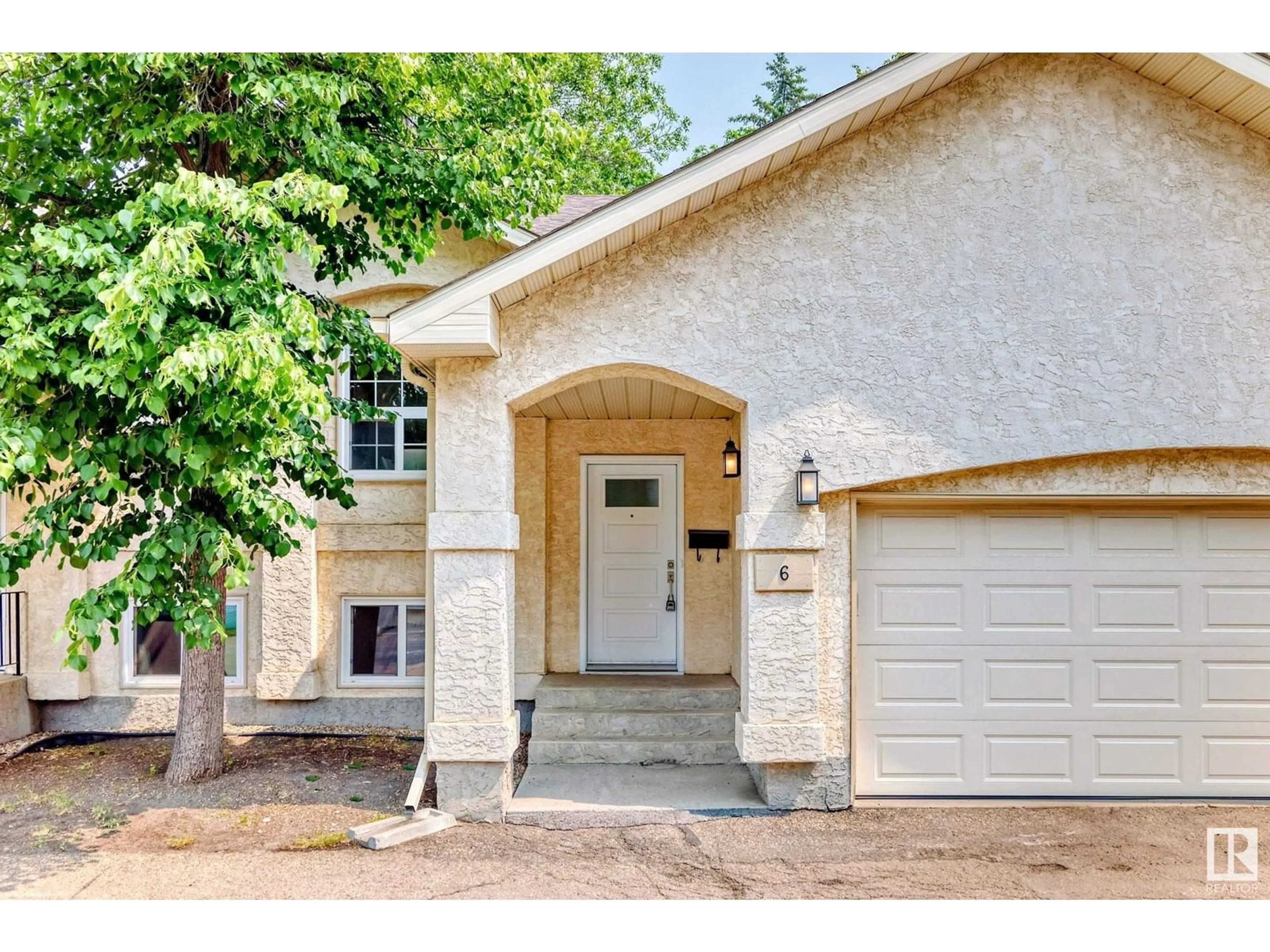 Unknown for #6 - 4630 17 AV NW, Edmonton Alberta T6L6H3
