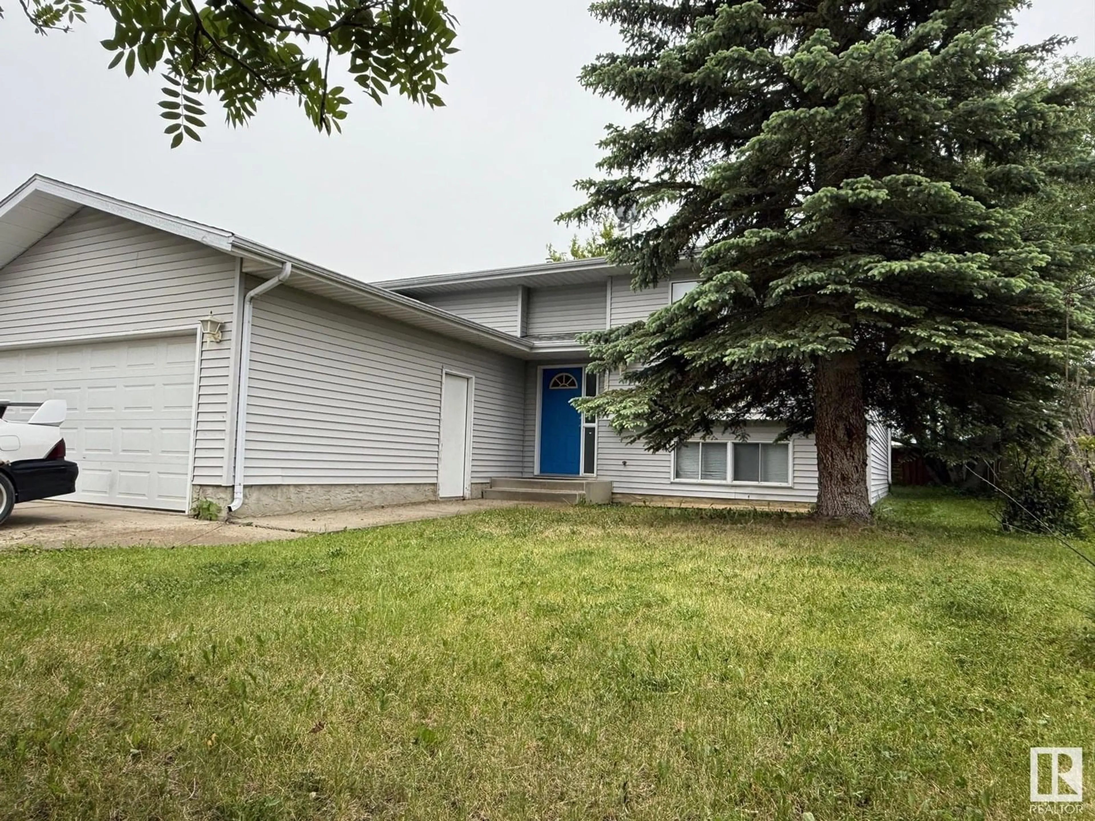Unknown for 3206 46 AVE, Athabasca Town Alberta T9S1P2