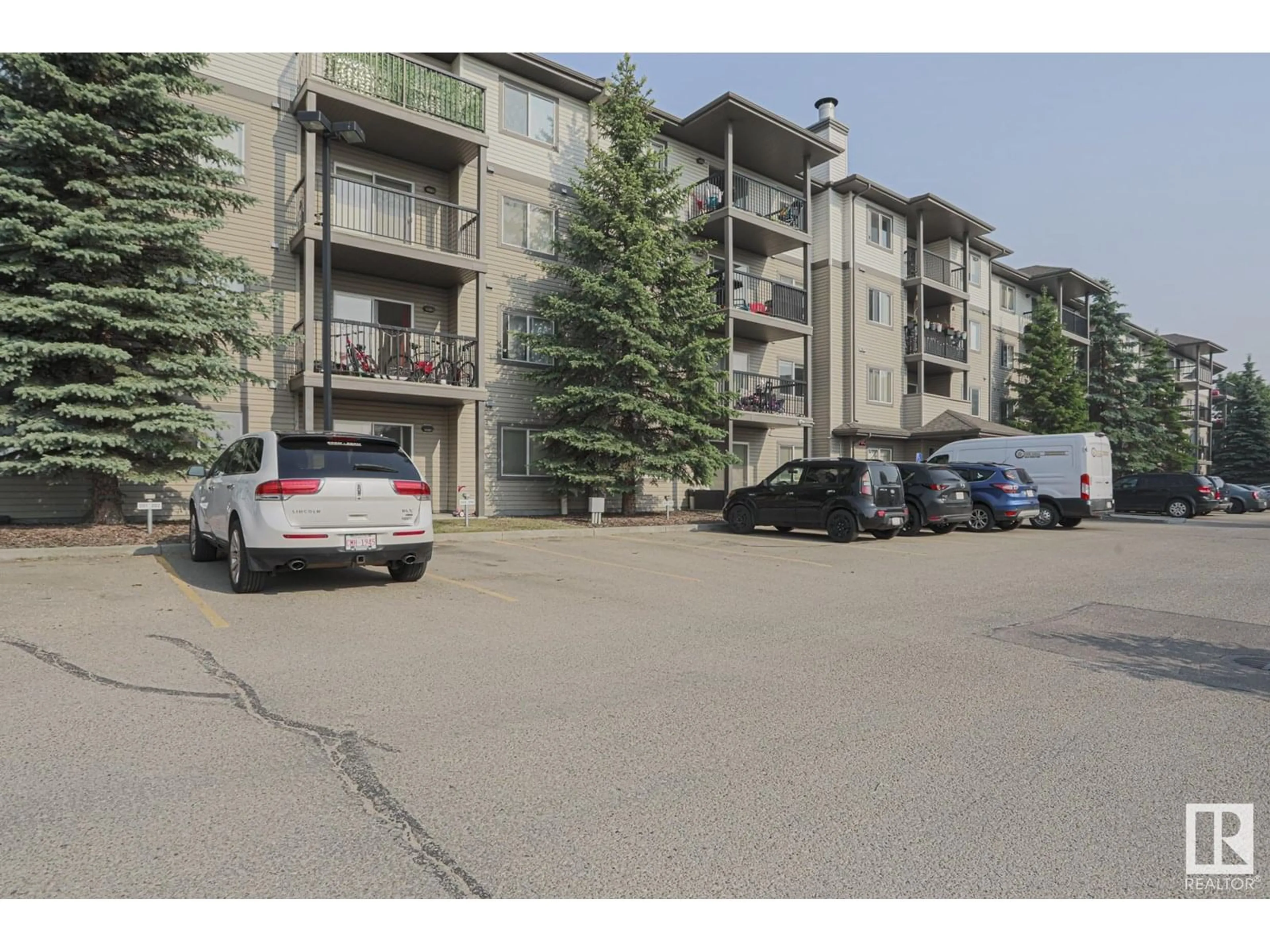 Unknown for #132 - 1180 HYNDMAN RD, Edmonton Alberta T5A0P8