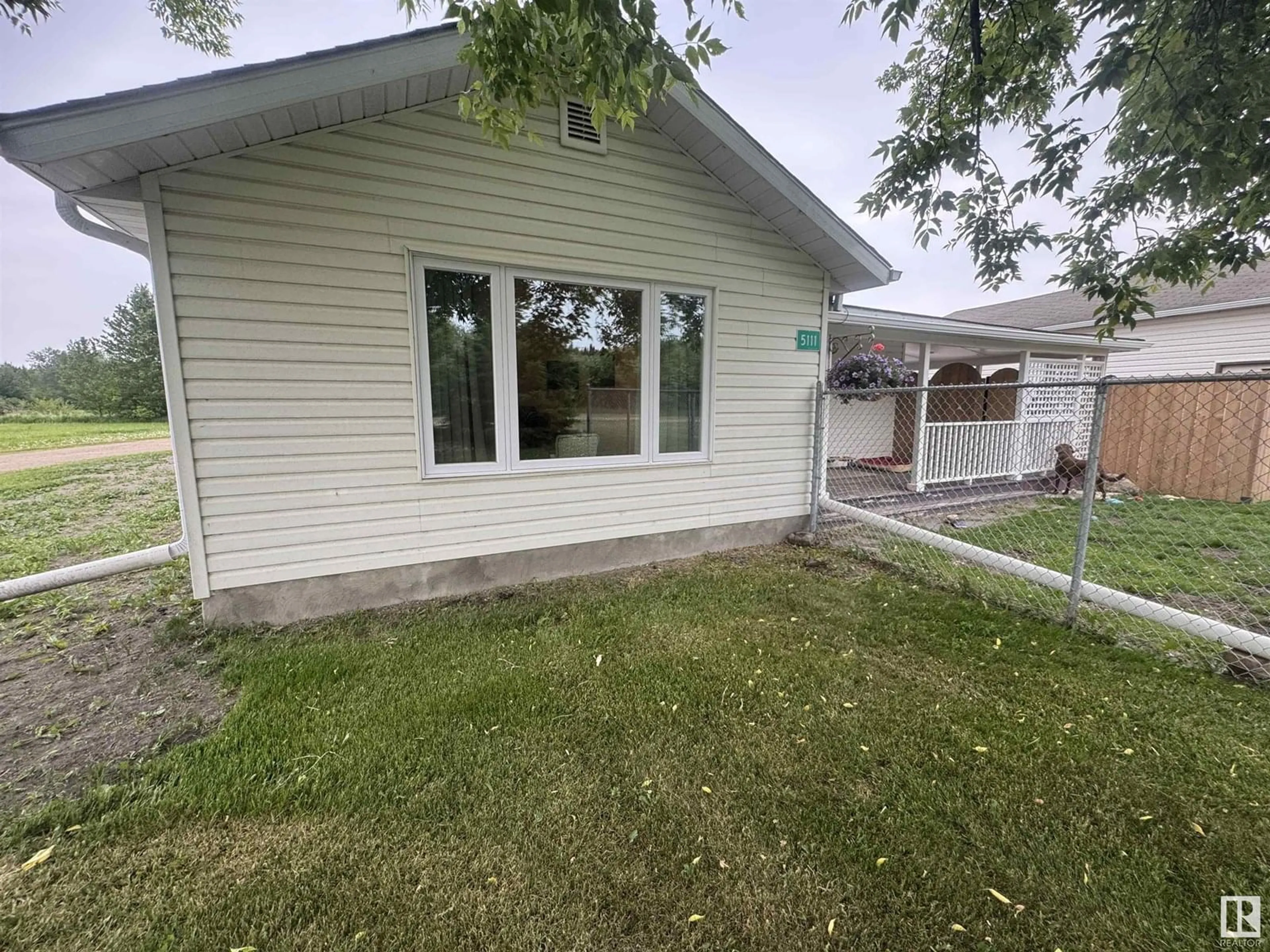 Unknown for 5111 50 ST, Tawatinaw Alberta T0G2E0