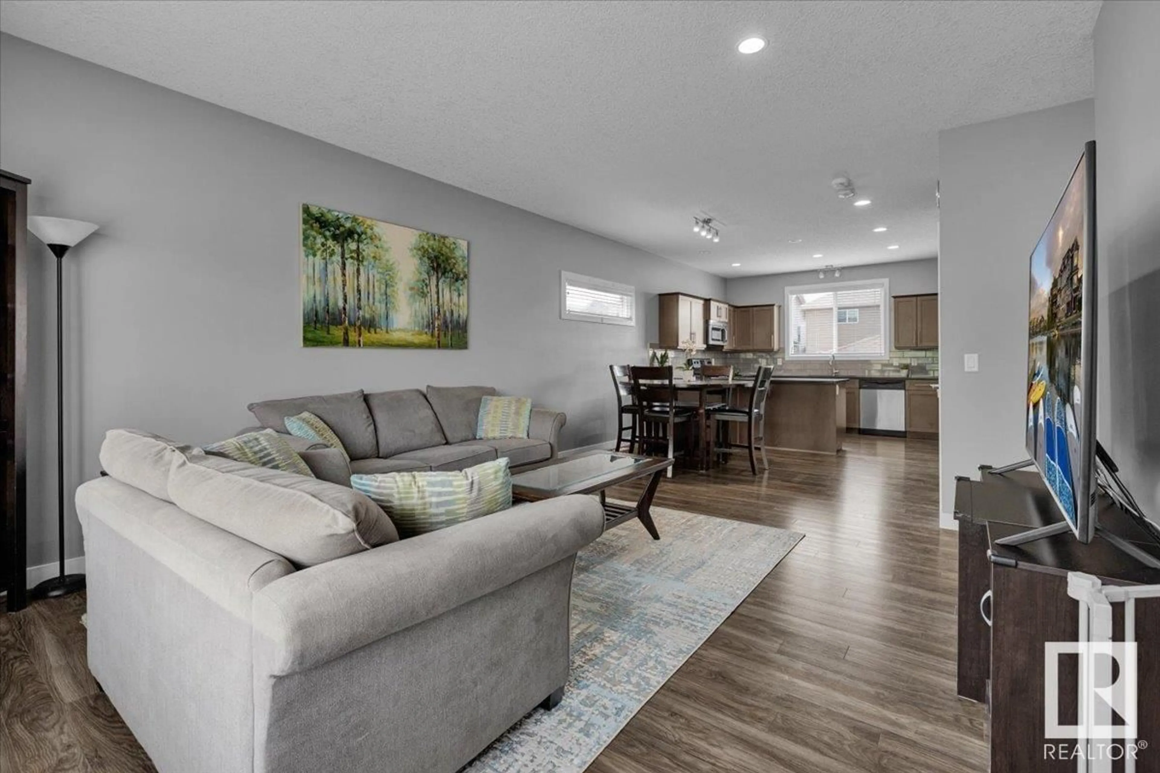Living room with furniture, unknown for PM SW - 1060 WATT PROMENADE, Edmonton Alberta T6X1T7