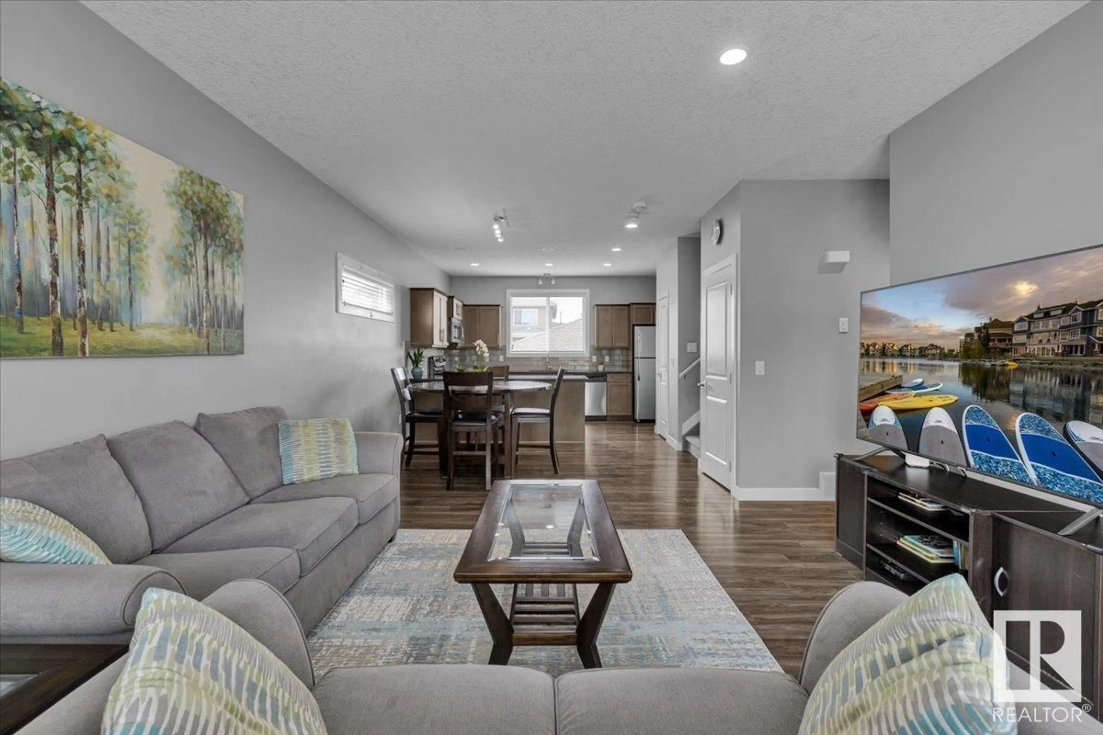 Living room with furniture, unknown for PM SW - 1060 WATT PROMENADE, Edmonton Alberta T6X1T7