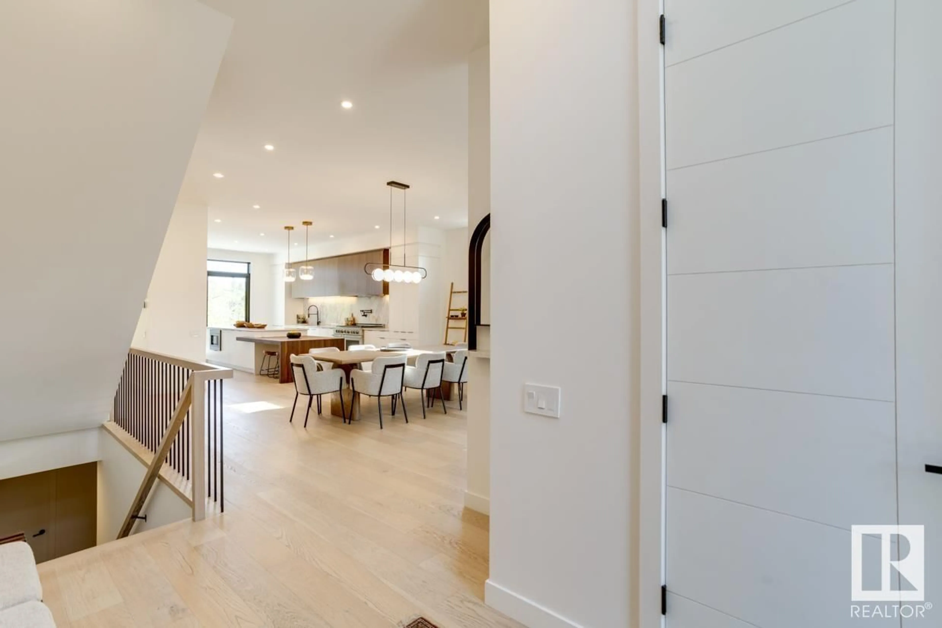 Open concept kitchen, ceramic/tile floor for NW - 7707 112S AV, Edmonton Alberta T5B0H5
