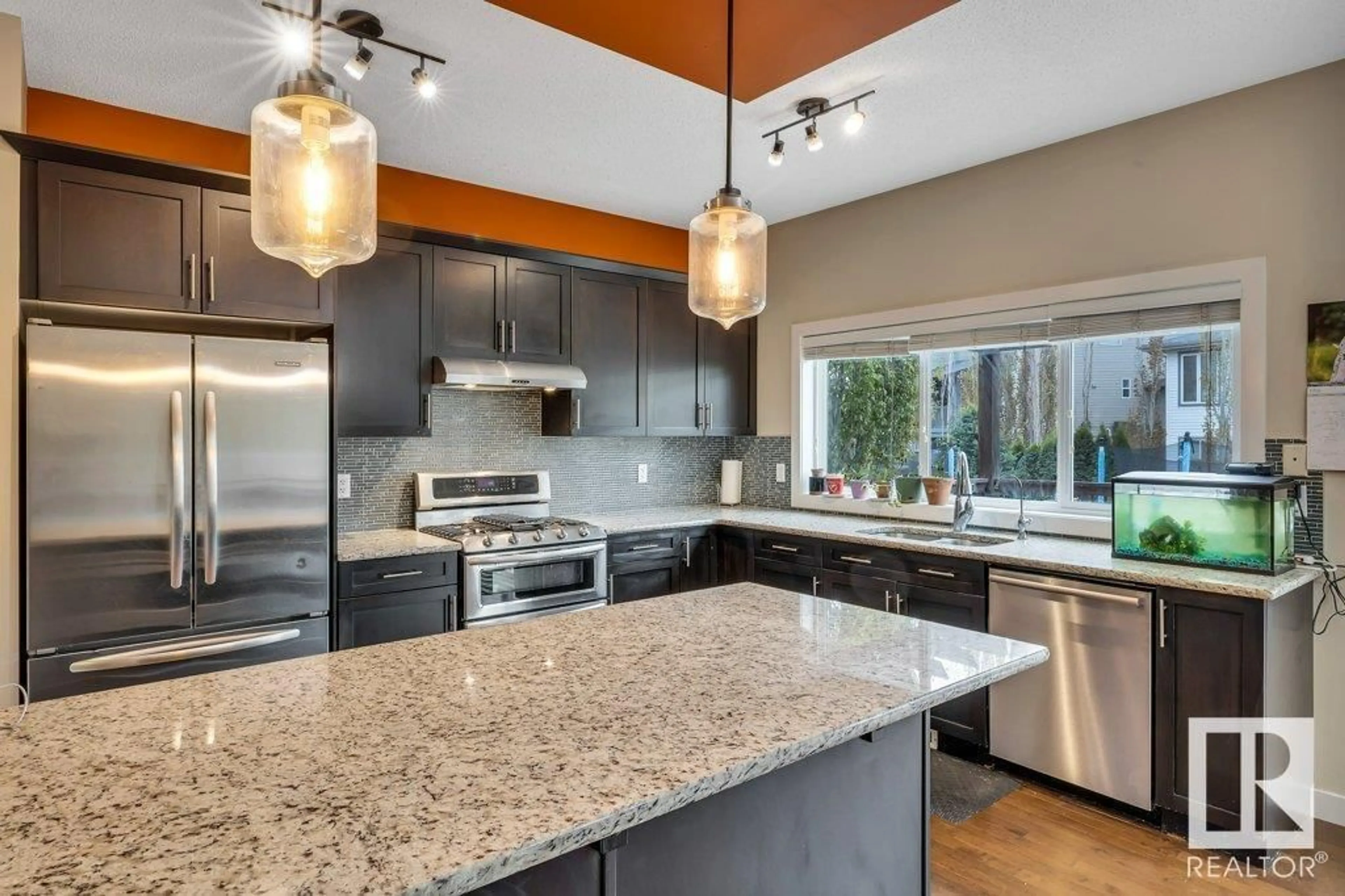 Open concept kitchen, unknown for 22005 95A AV, Edmonton Alberta T5T4A9