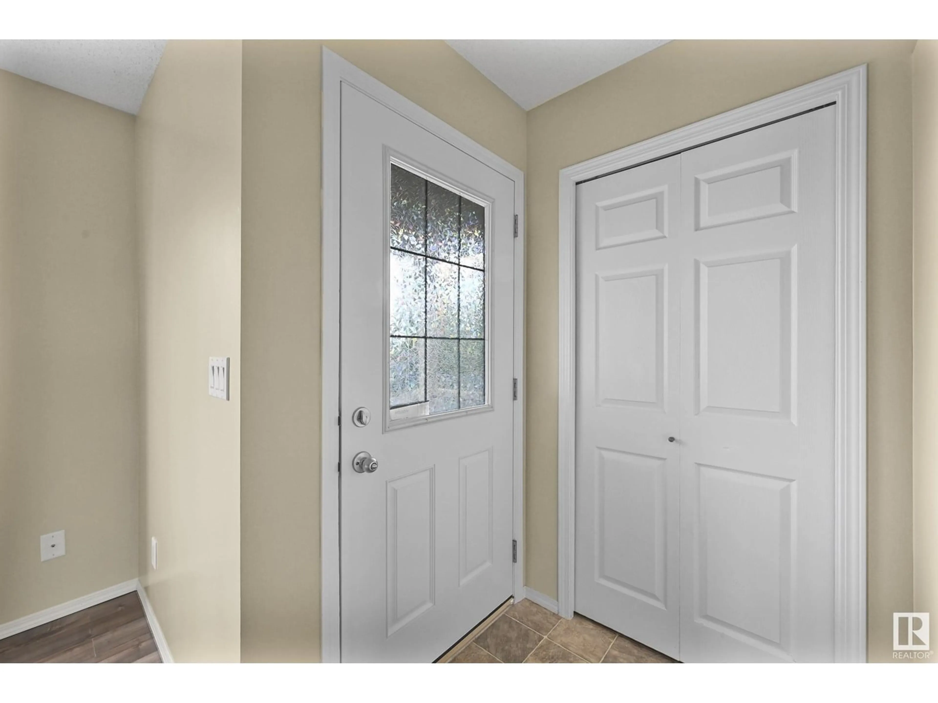 Indoor entryway for 258 AVENA CI, Leduc Alberta T9E0L9