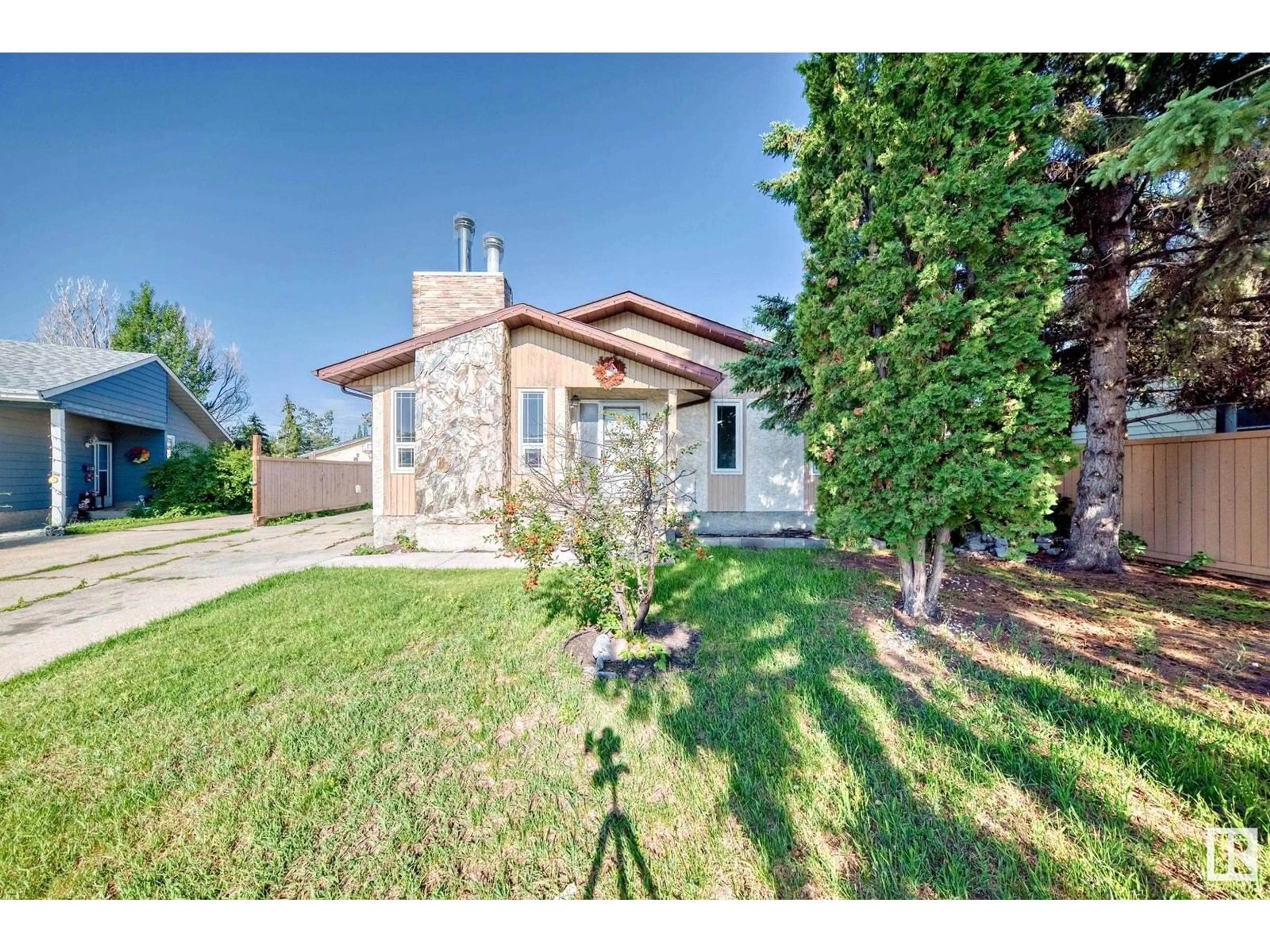 Unknown for NW - 14208 35 ST, Edmonton Alberta T5Y1Z6