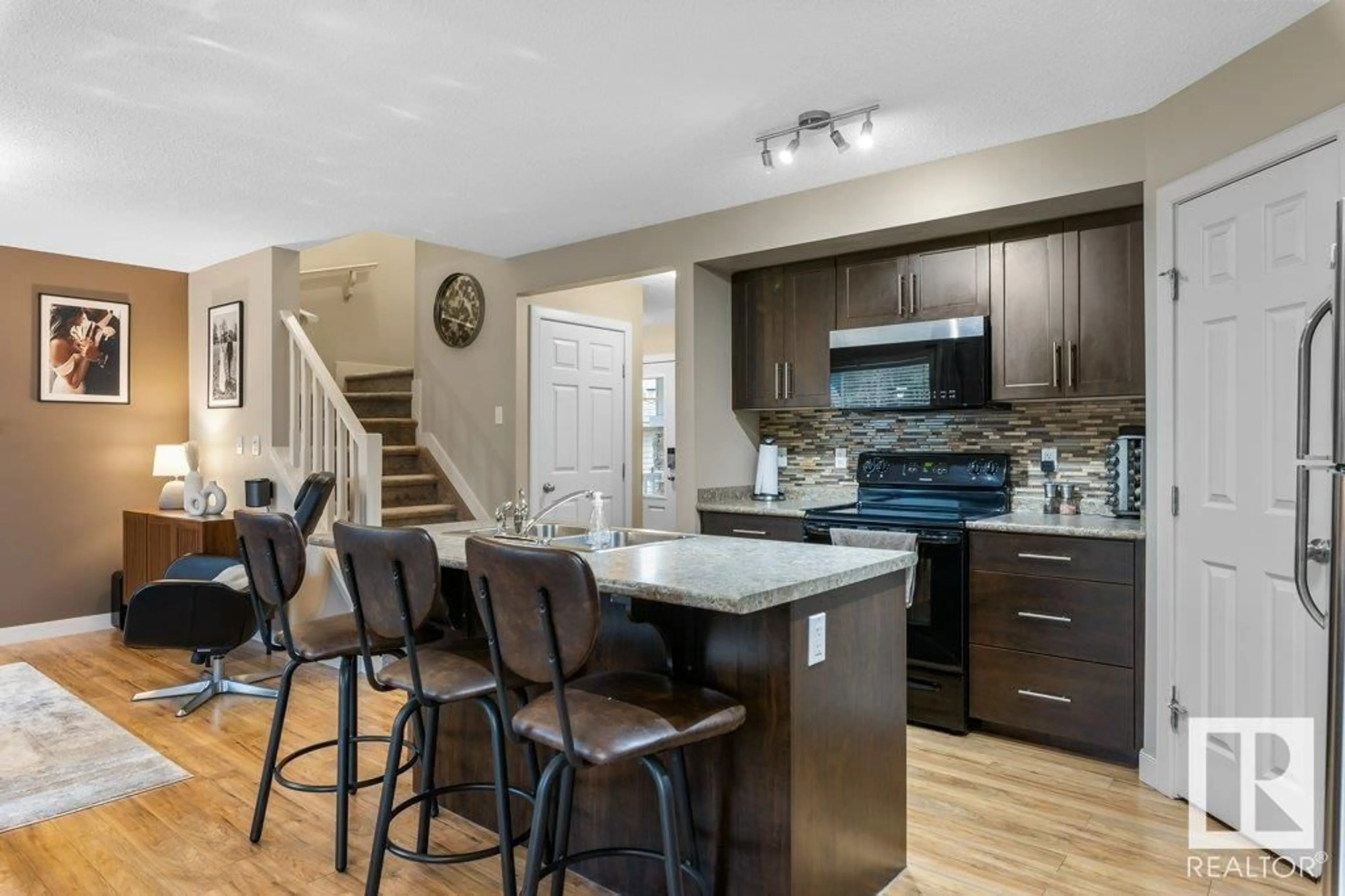 Open concept kitchen, unknown for 20036 131 AV, Edmonton Alberta T5S0E2