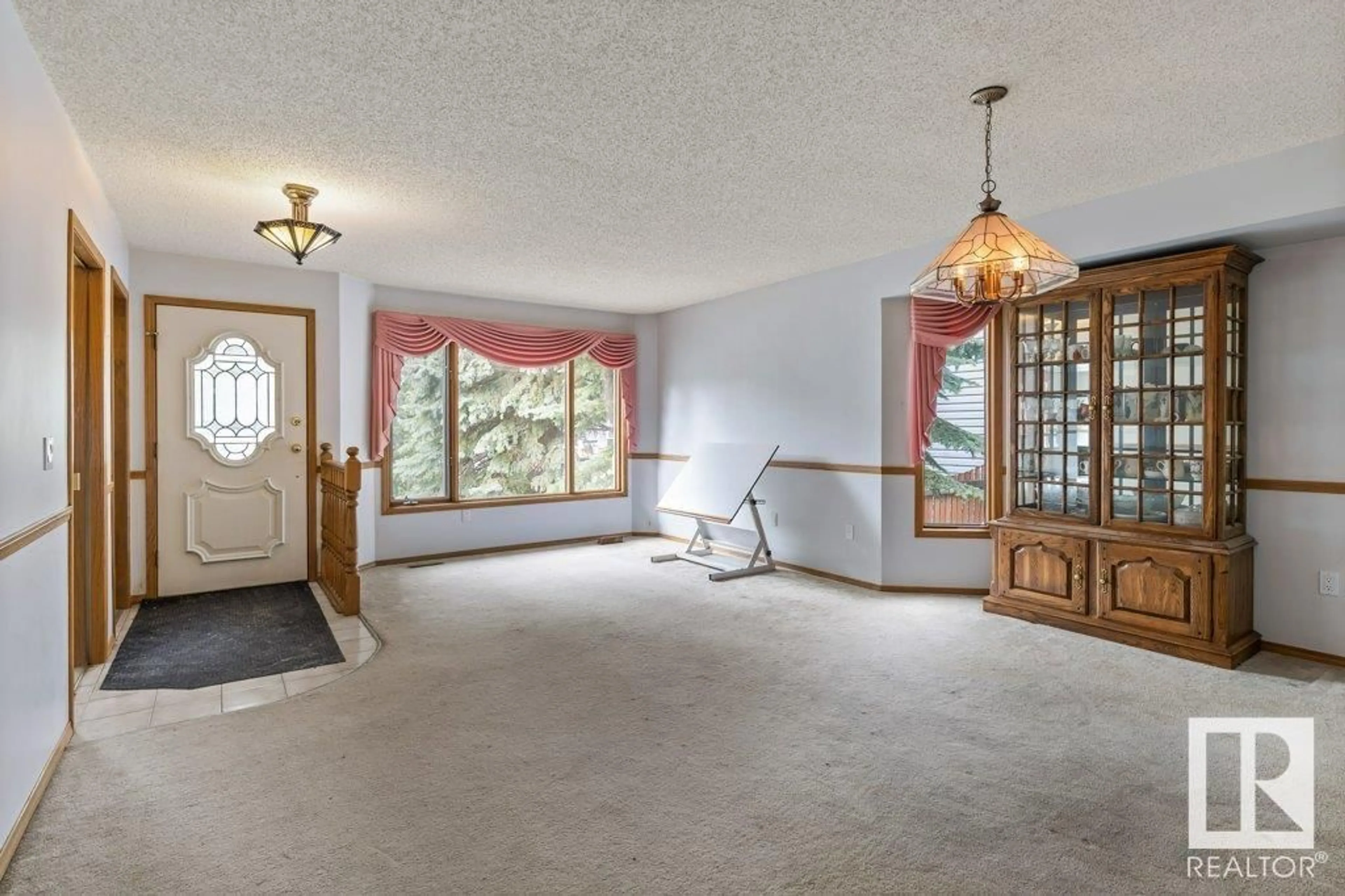 Unknown for 76 DEANE CR, St. Albert Alberta T8N4Z9