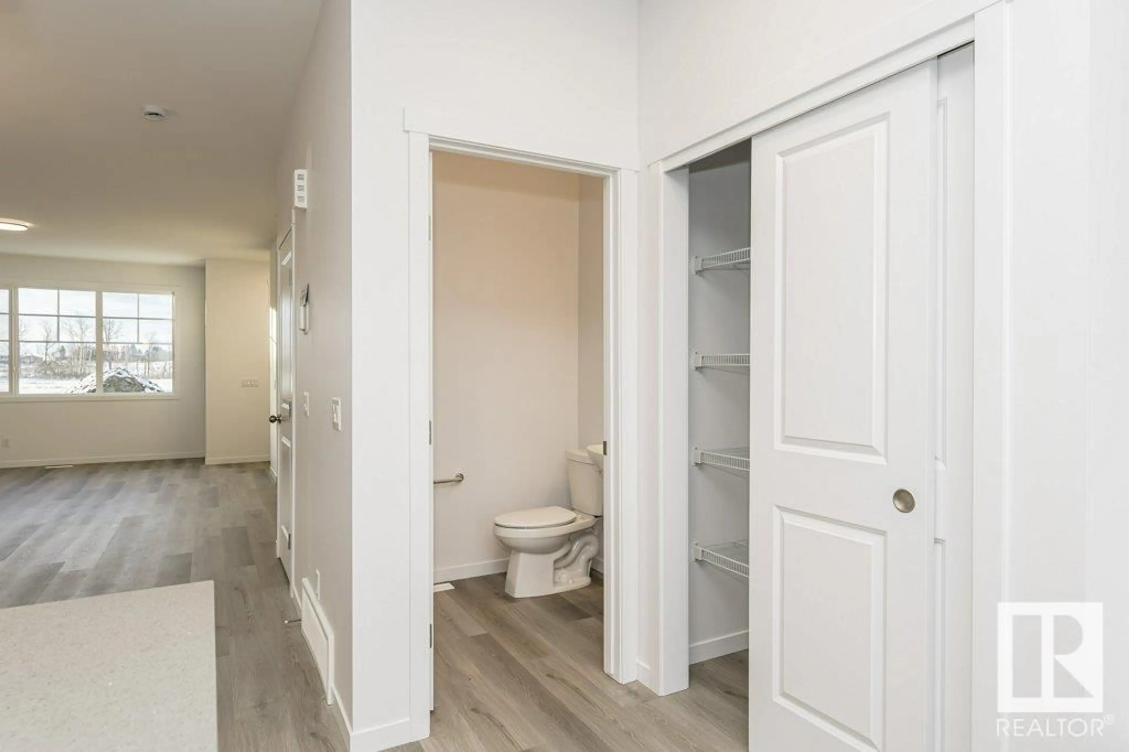 Unknown for 3957 WREN LO, Edmonton Alberta T5S0T1