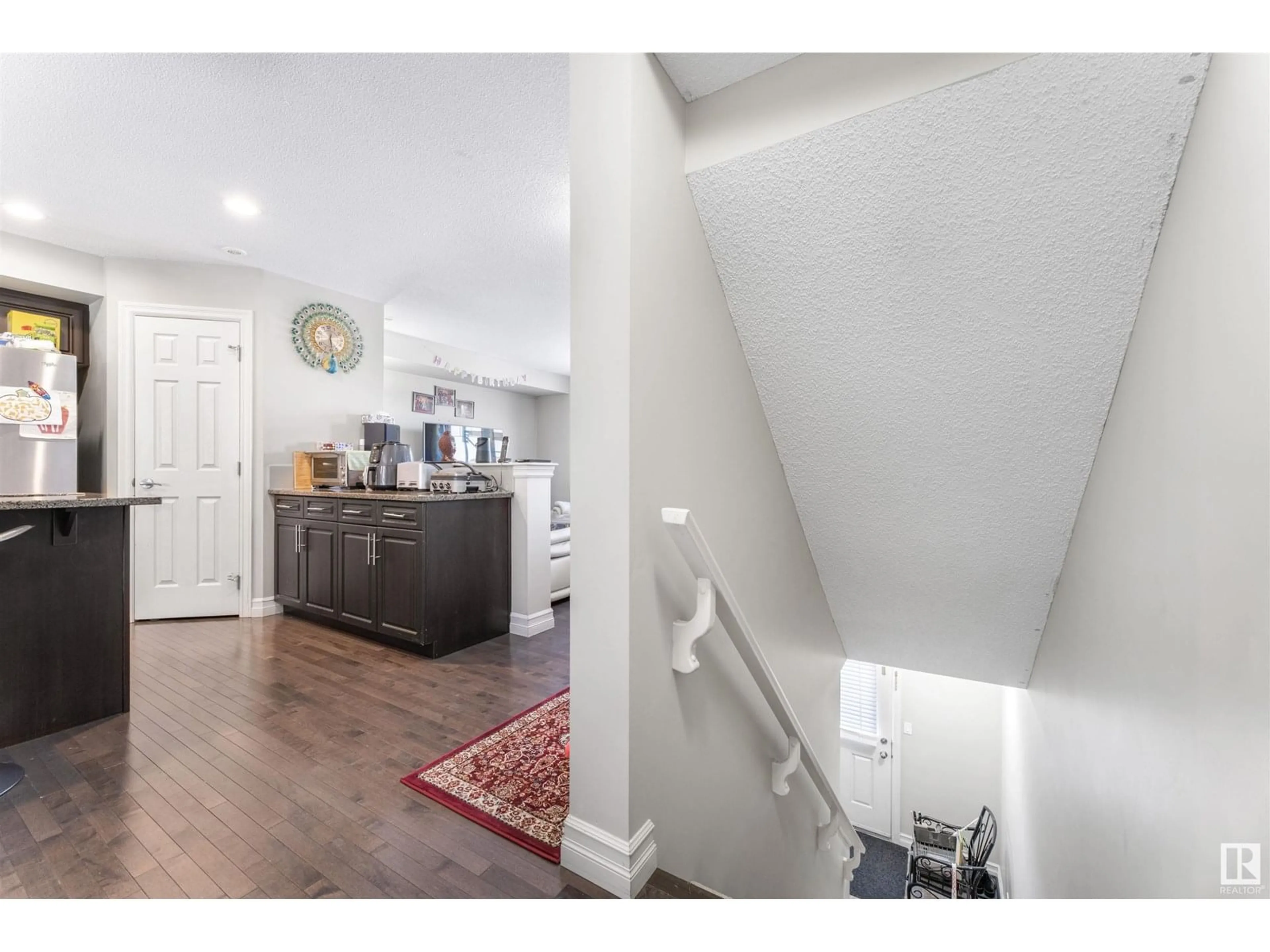Indoor entryway for #140 - 655 TAMARACK RD, Edmonton Alberta T6T0N4