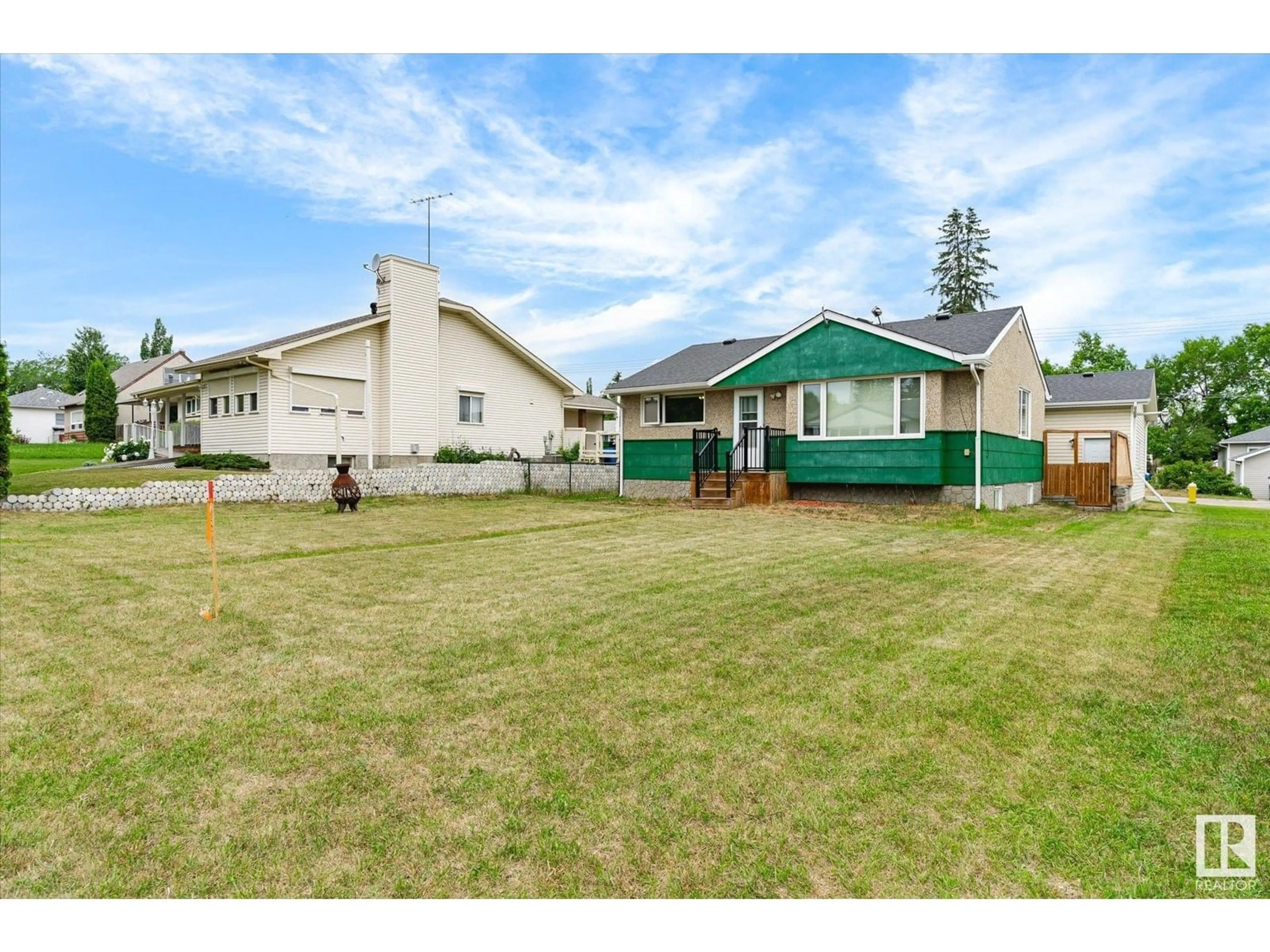 Unknown for 20 ROCQUE DR, Fort Saskatchewan Alberta T8L2N3