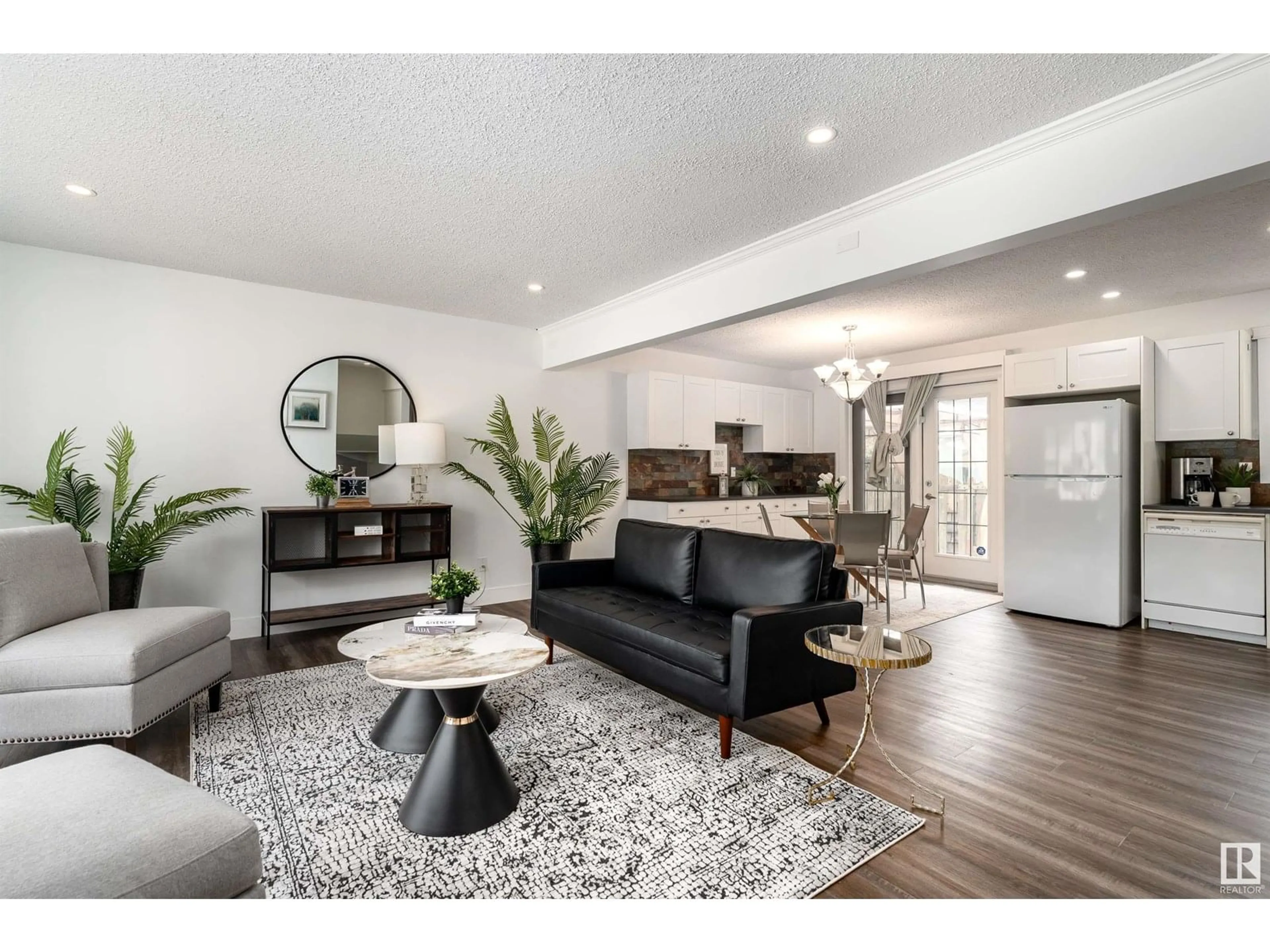 Living room with furniture, unknown for 2 HAYTHORNE CR, Sherwood Park Alberta T8A3Z8