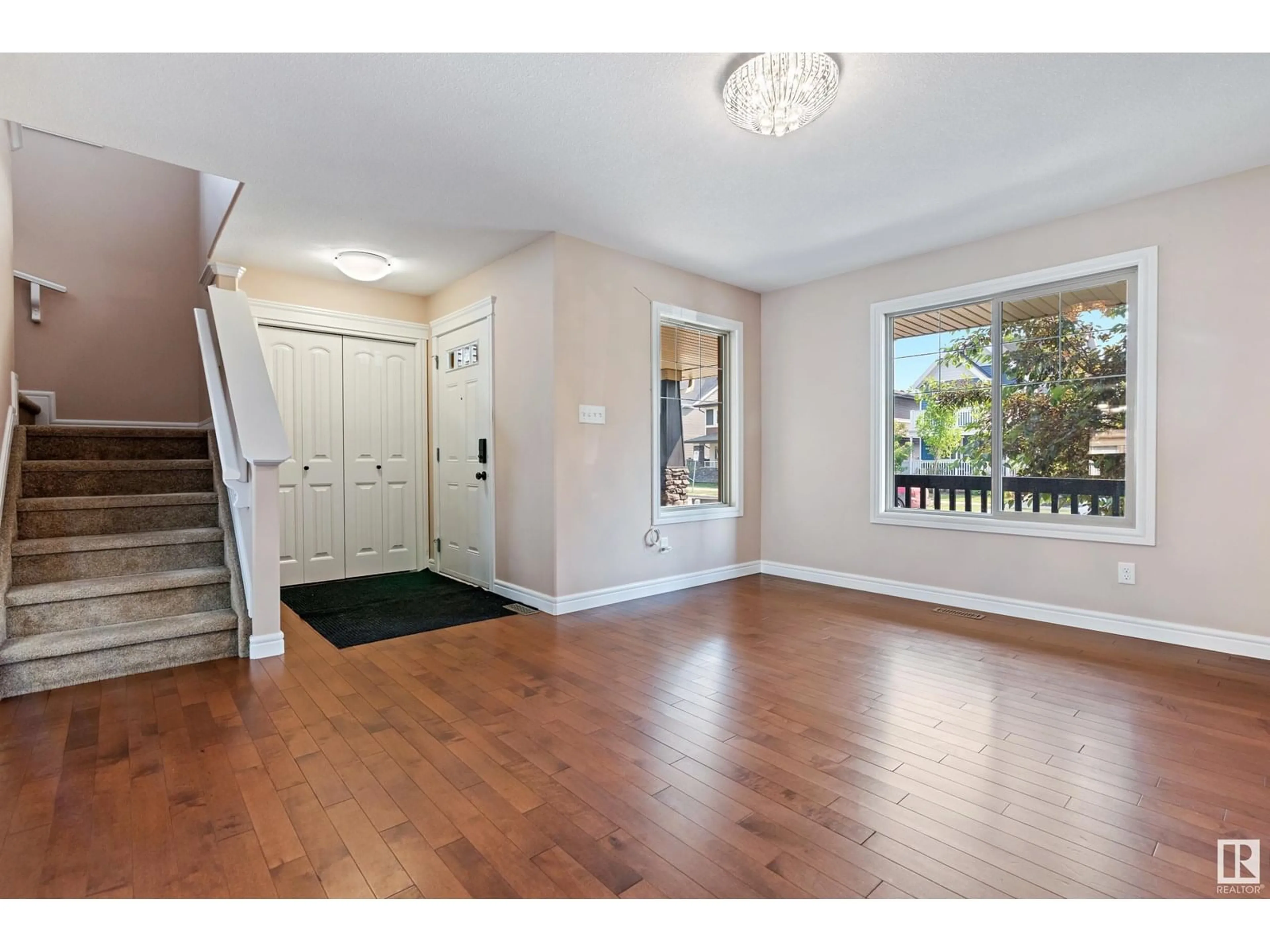 Indoor entryway for 283 GRIESBACH RD, Edmonton Alberta T5E6S2