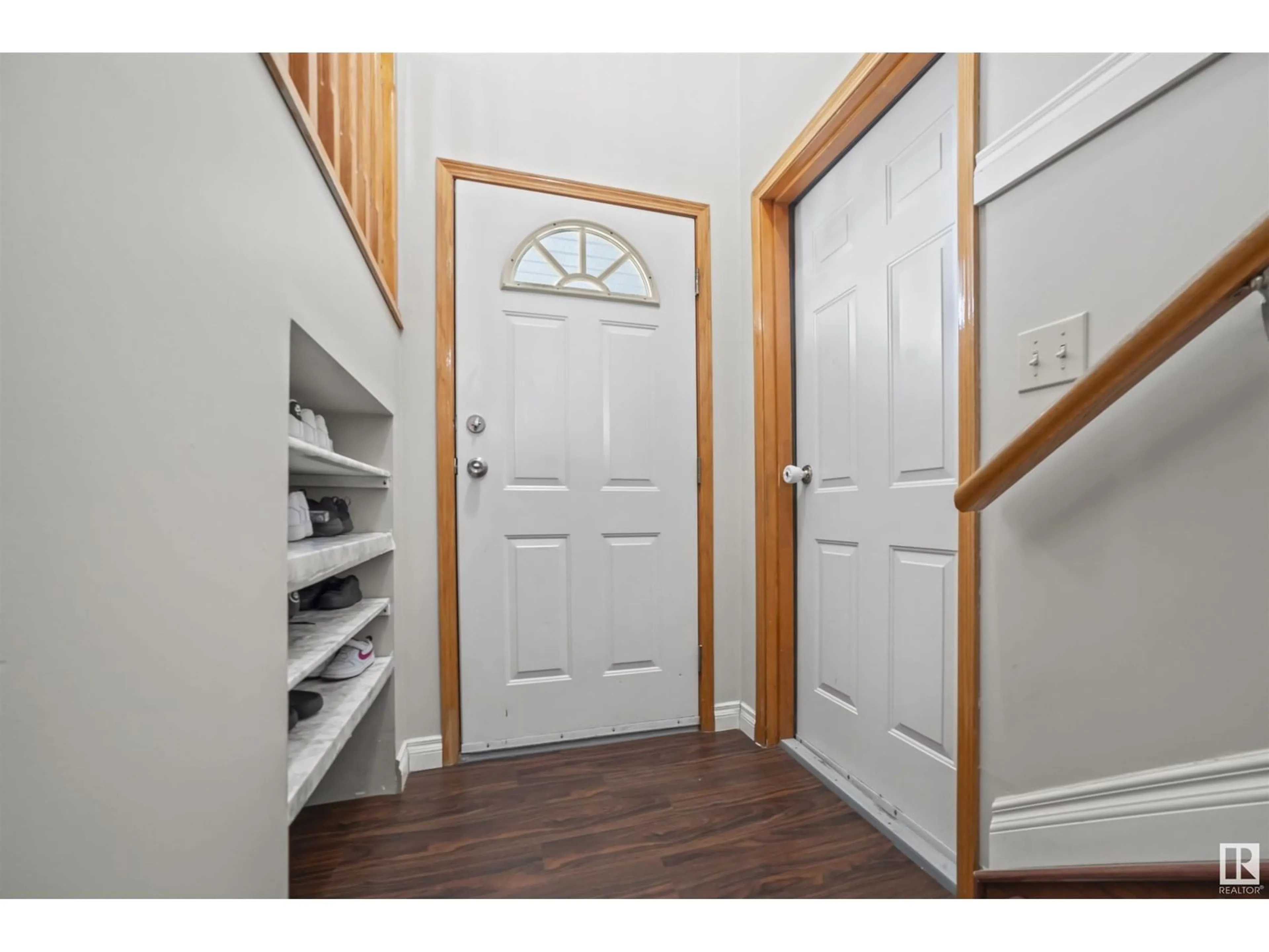 Indoor entryway for 6210 162A AV, Edmonton Alberta T5Y2R2