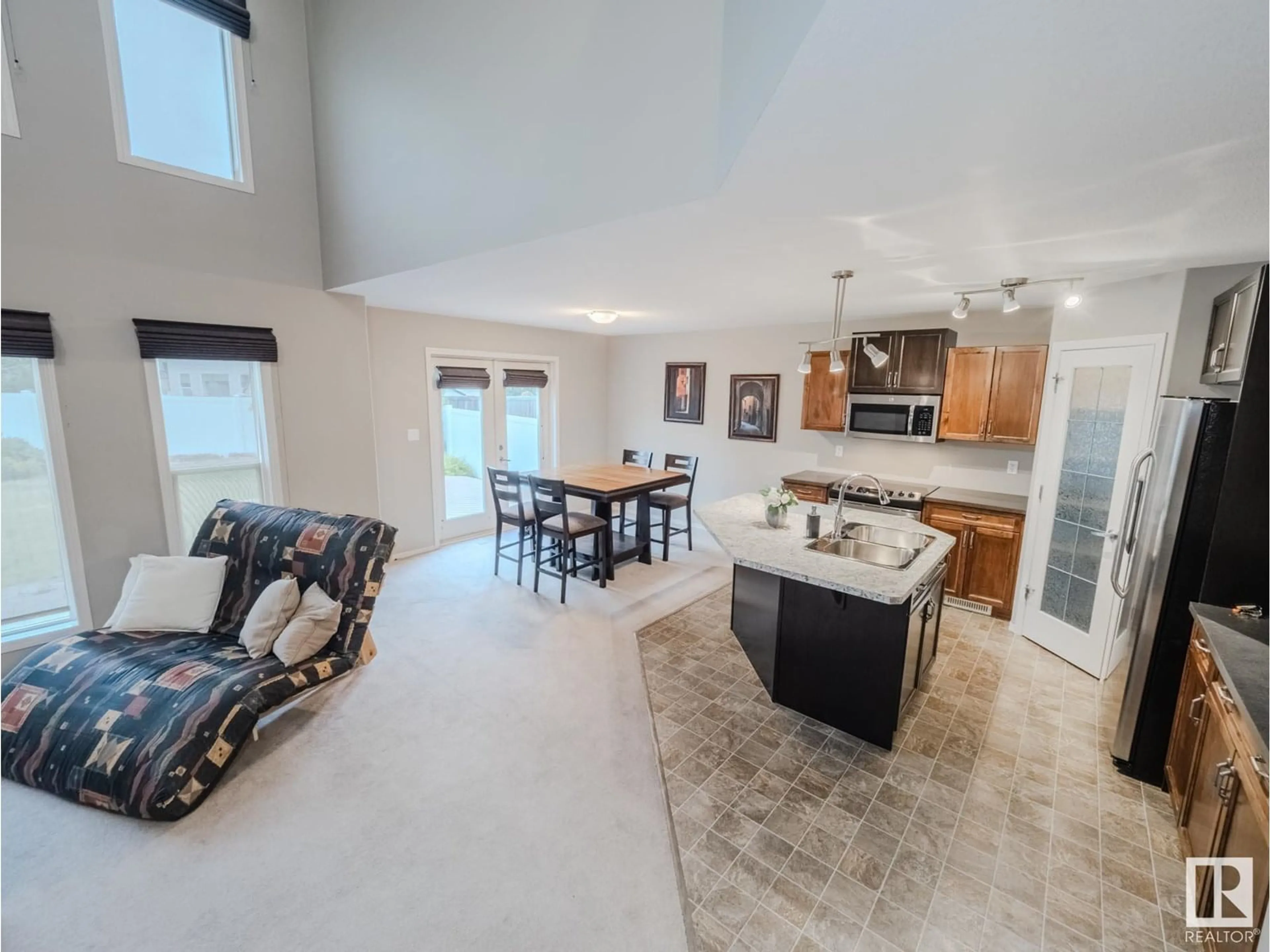 Open concept kitchen, ceramic/tile floor for NW - 16789 118 ST, Edmonton Alberta T5X0B1