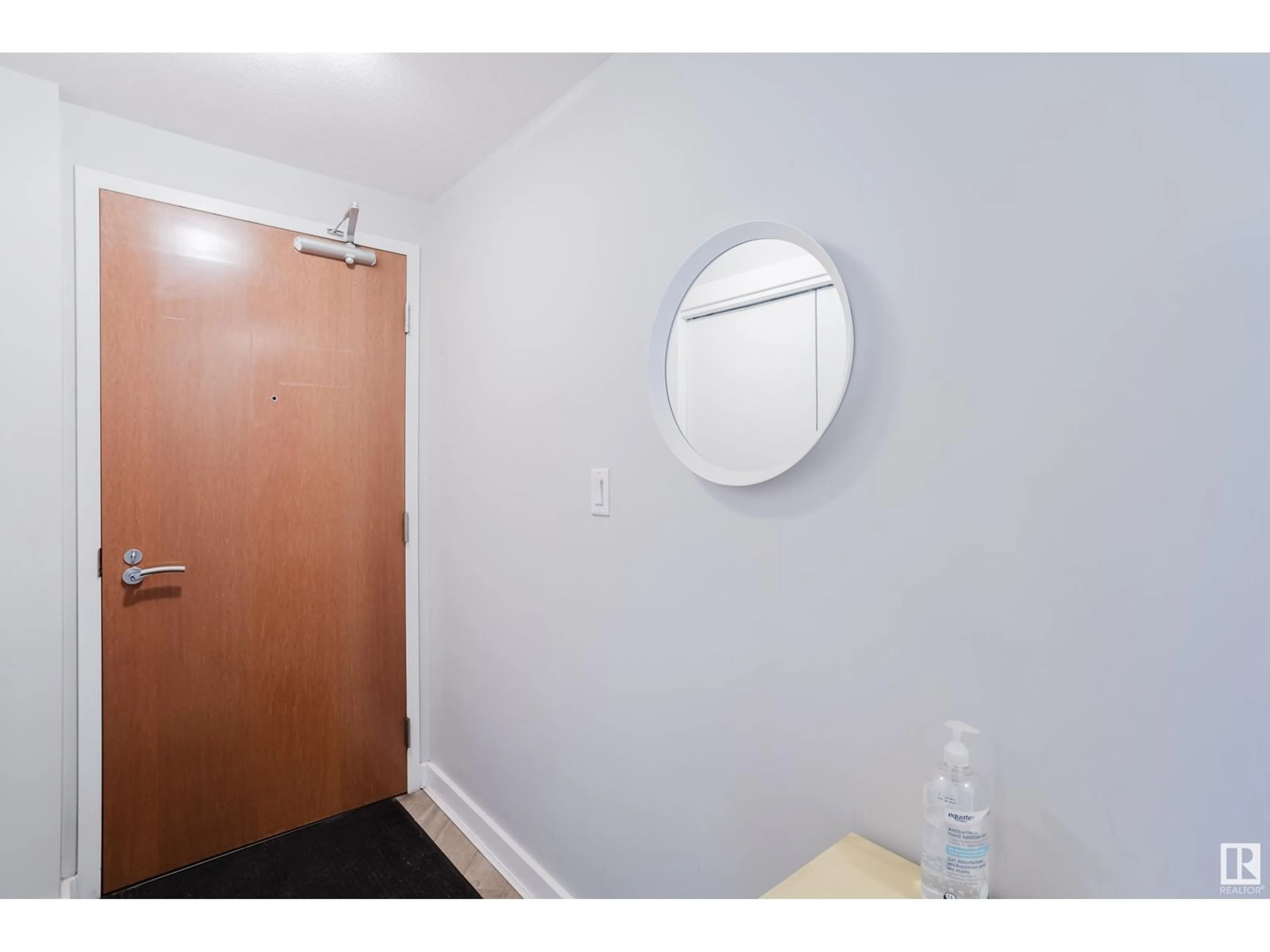 Unknown for 2704 104 ST, Edmonton Alberta T5J0B6