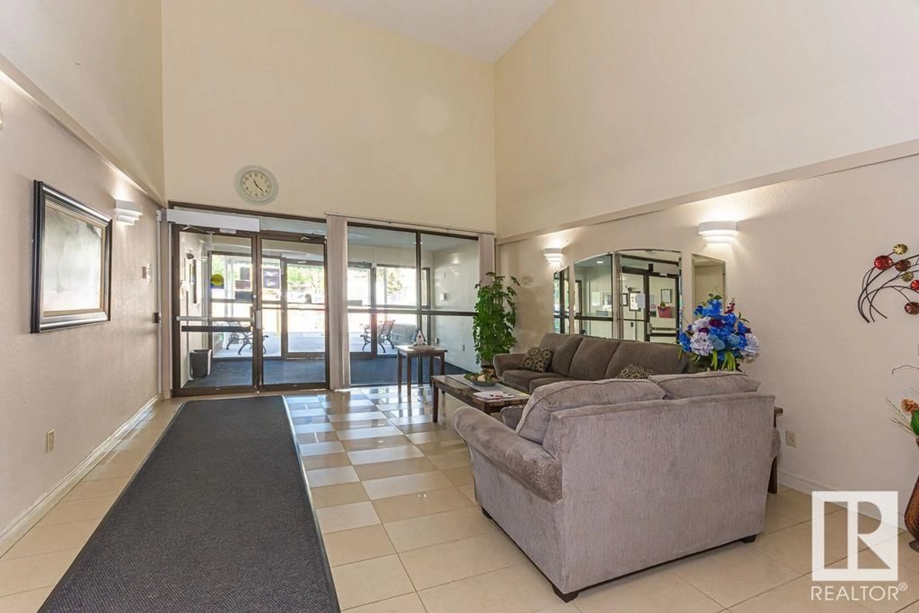 Lobby for 312 - 18004 95 AV NW, Edmonton Alberta T5T5W3