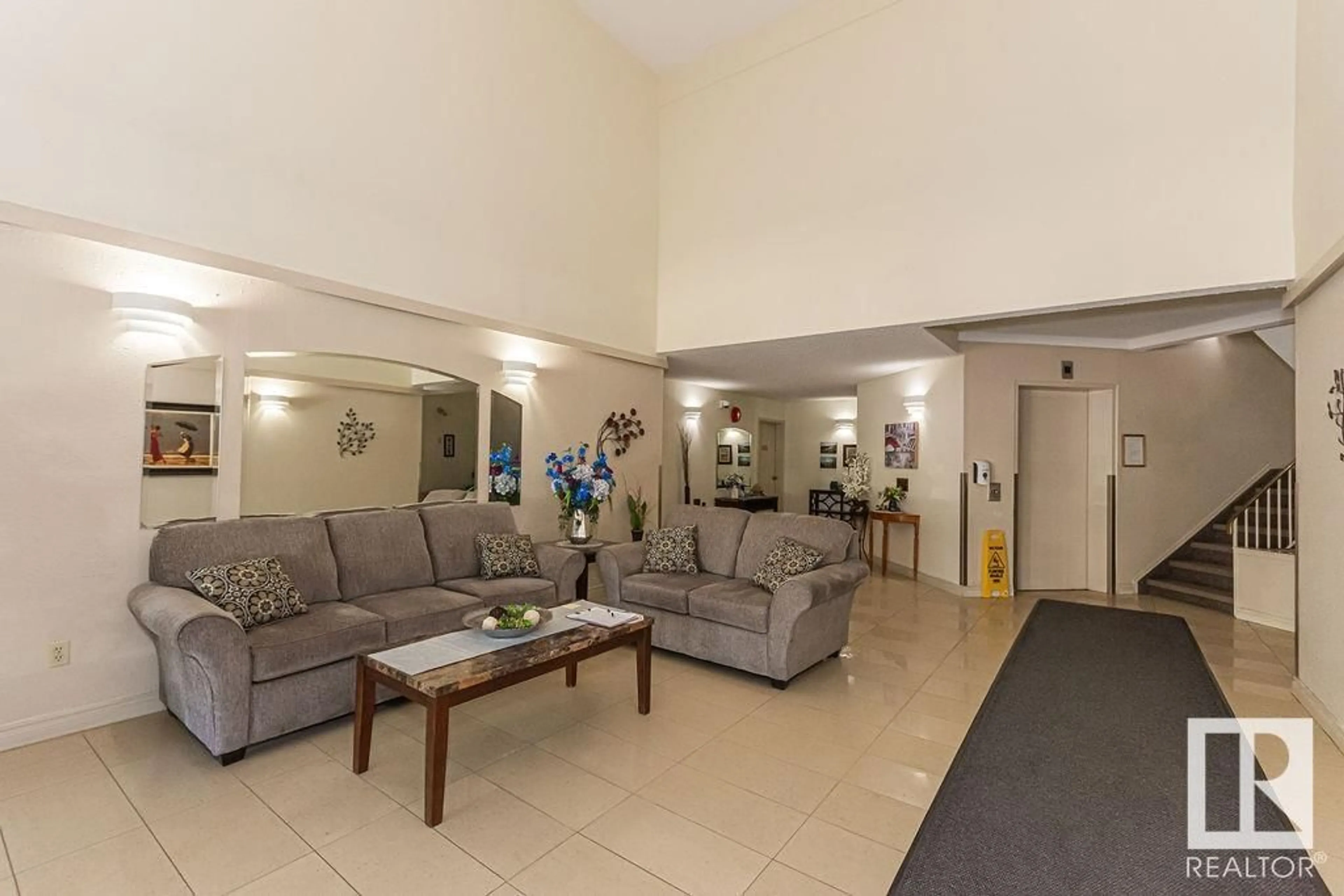 Lobby for 312 - 18004 95 AV NW, Edmonton Alberta T5T5W3
