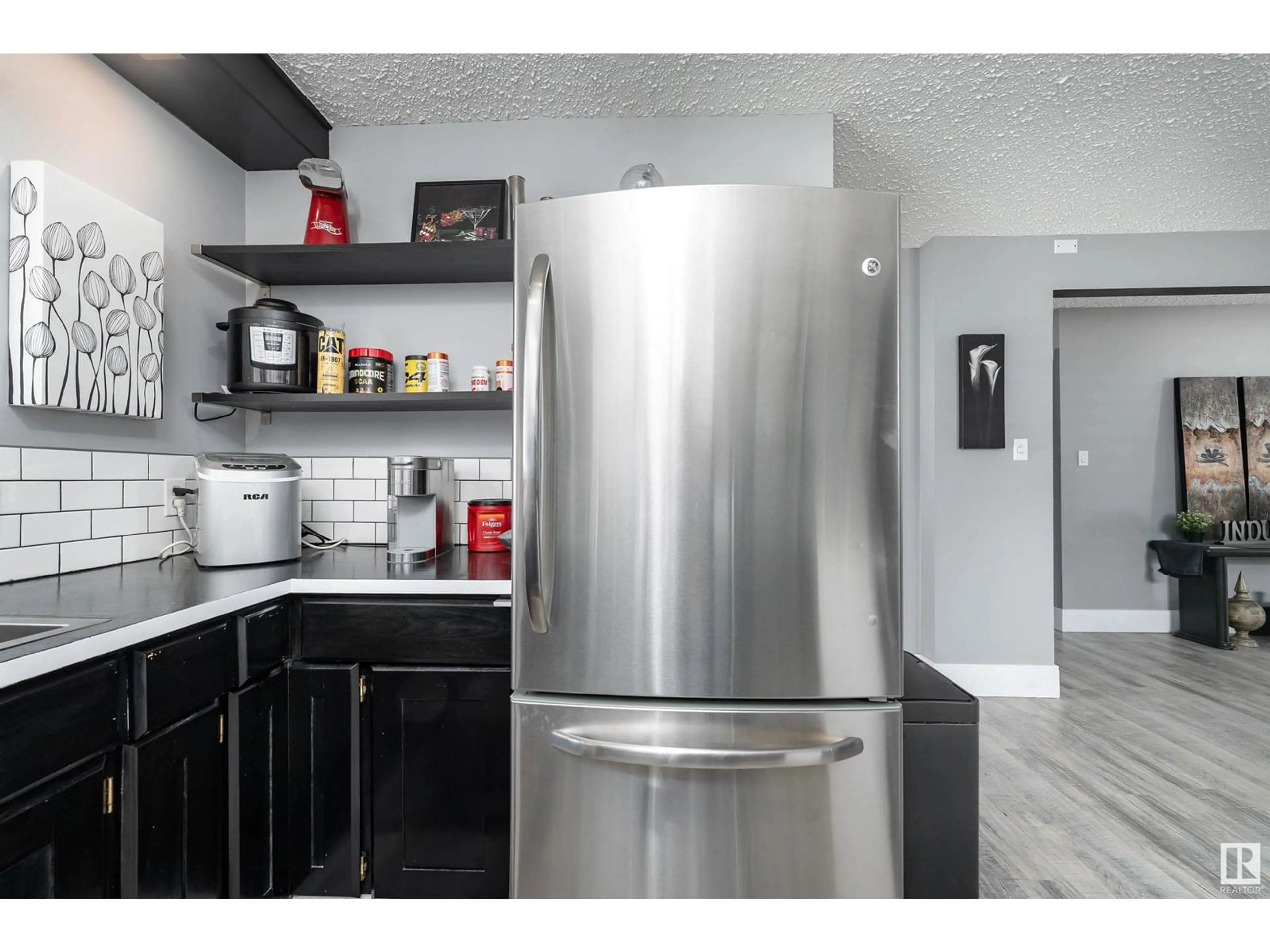Standard kitchen, unknown for 10628 110 ST, Westlock Alberta T7P1A2