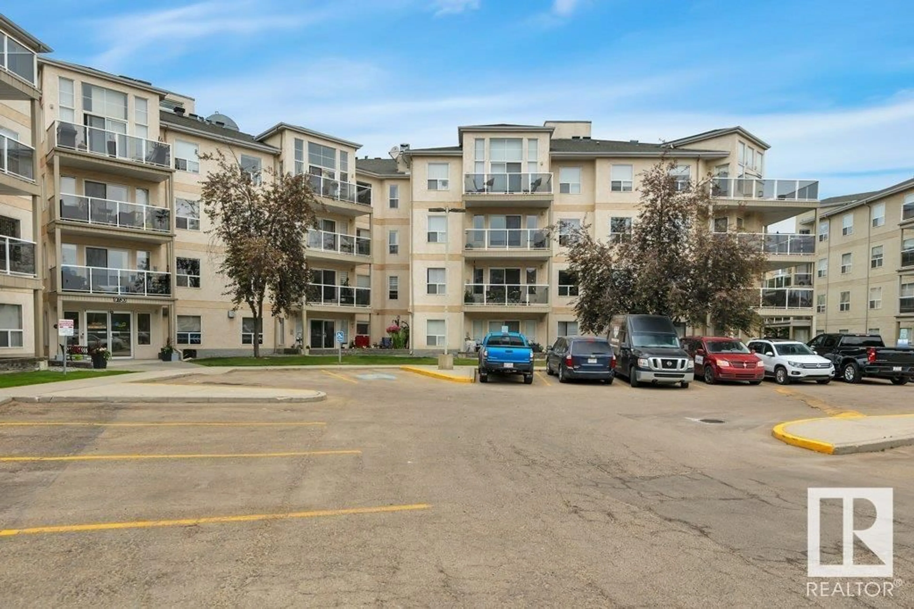 Unknown for #424 - 9730 174 ST NW, Edmonton Alberta T5T6J4