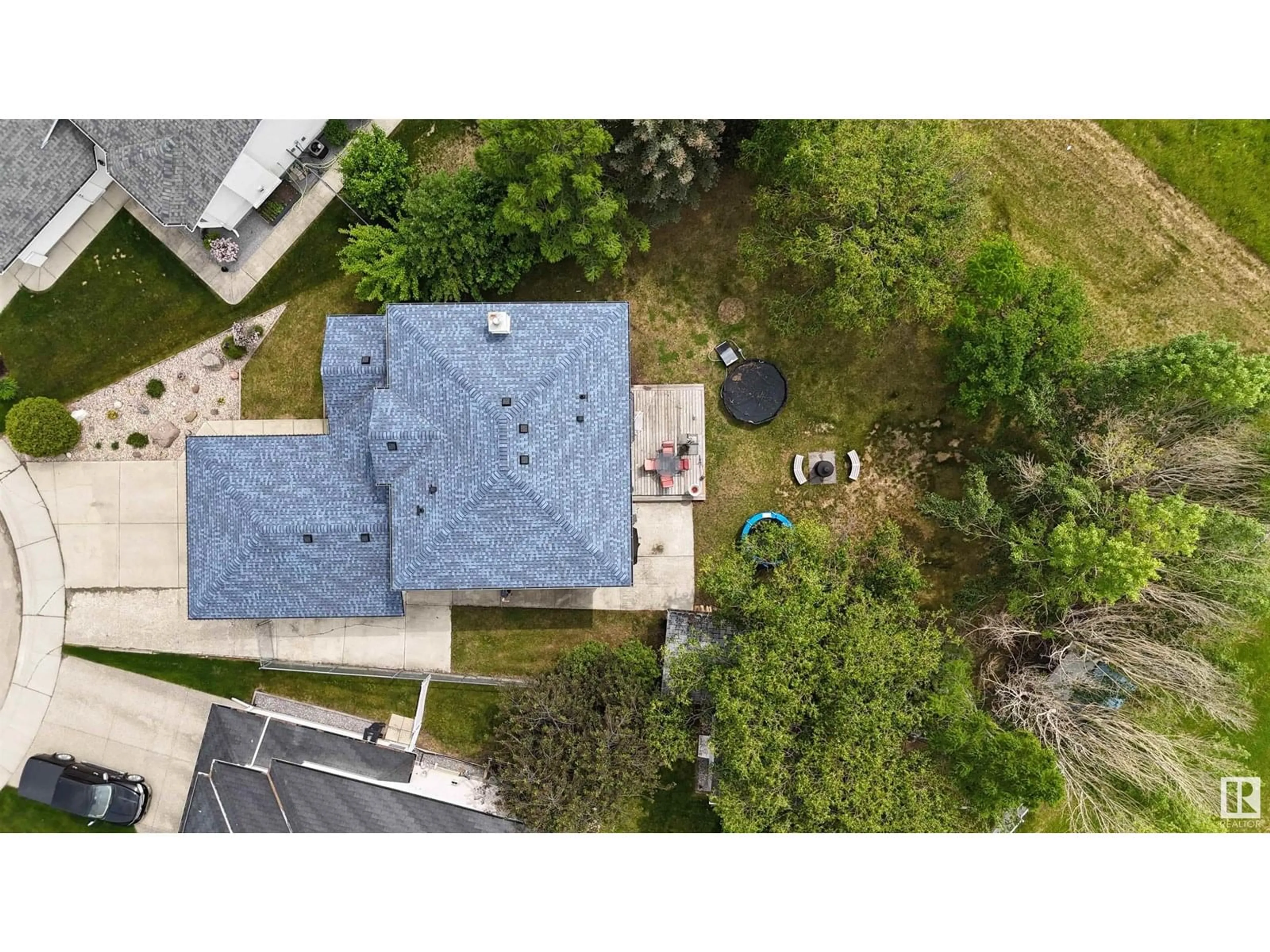 A pic from outside/outdoor area/front of a property/back of a property/a pic from drone, unknown for 4121 46 AV, Drayton Valley Alberta T7A1E8