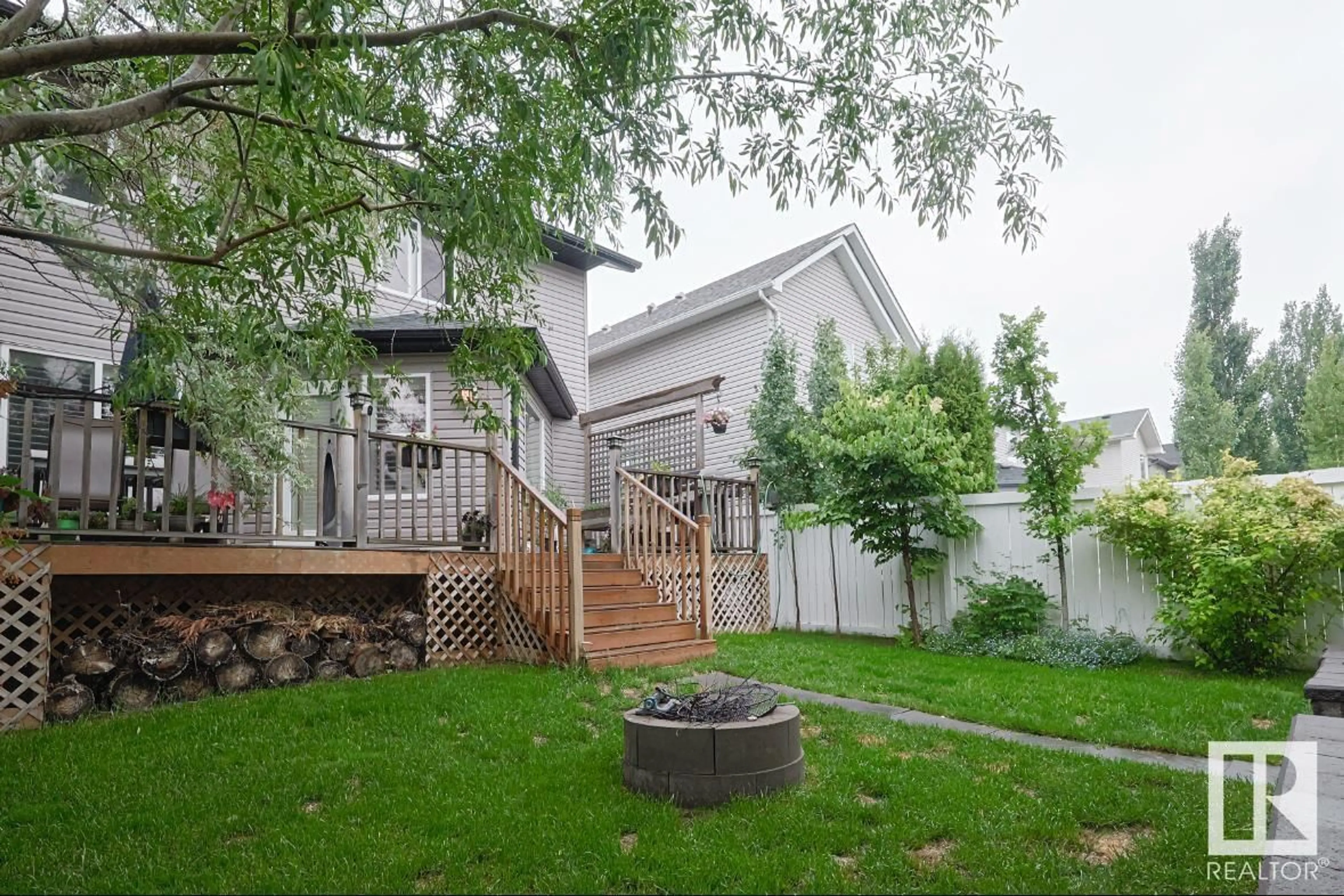 Patio, street for NW - 3112 TRELLE LO, Edmonton Alberta T7Y0A1