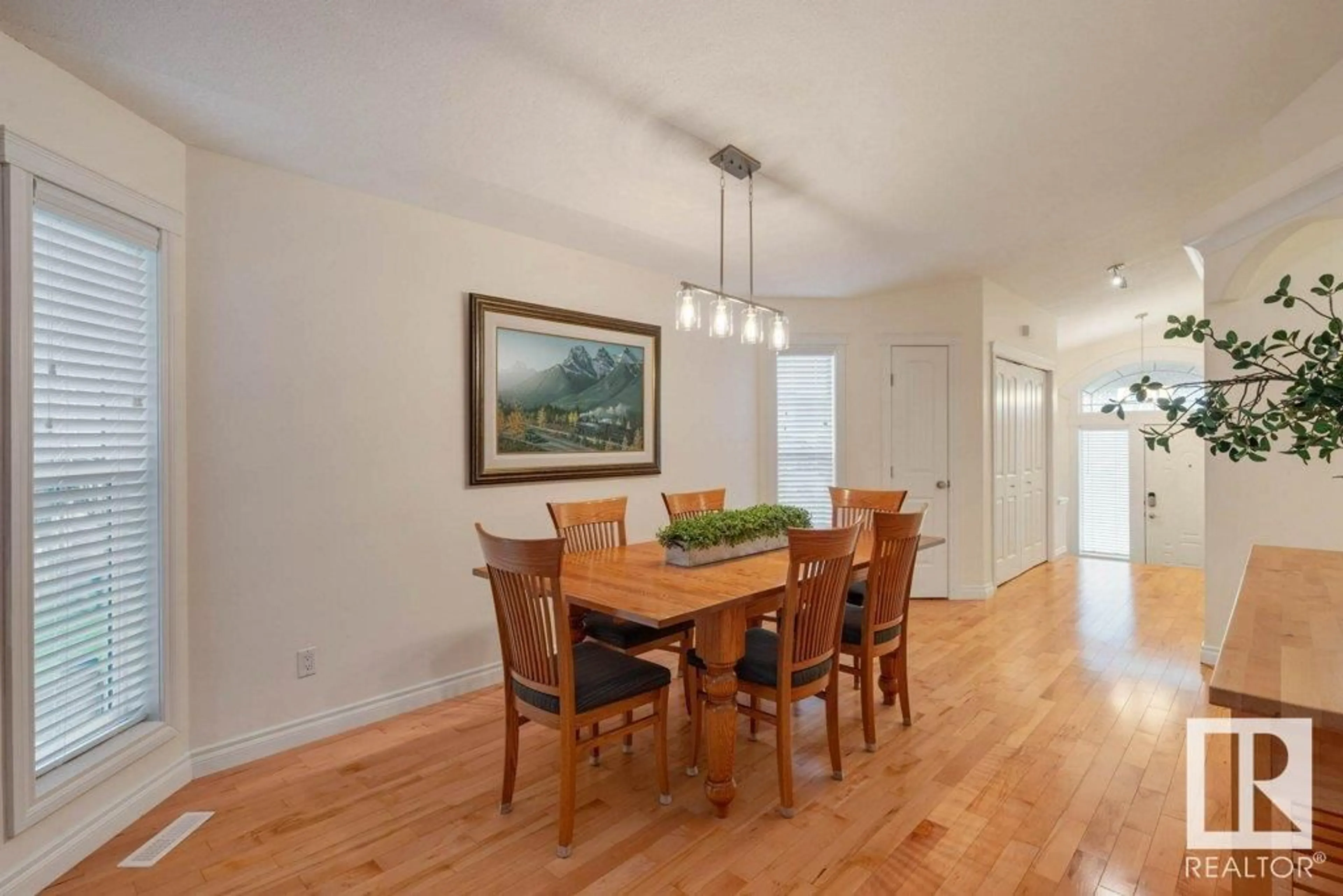 Dining room, wood/laminate floor for 17 HANEY LD, Spruce Grove Alberta T7X0A2
