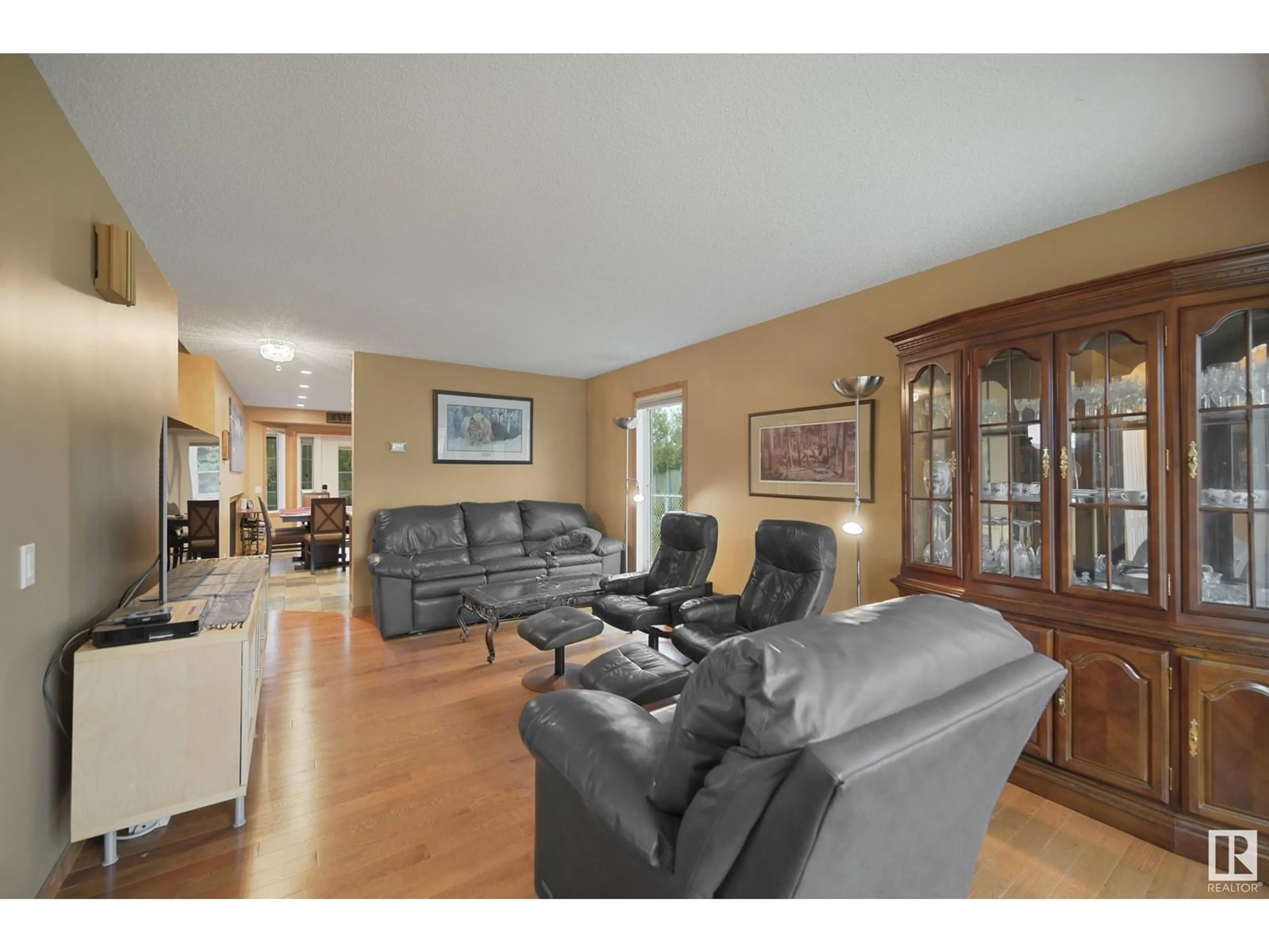 Living room with furniture, unknown for 46 DEER PARK WY, Spruce Grove Alberta T7X3K4