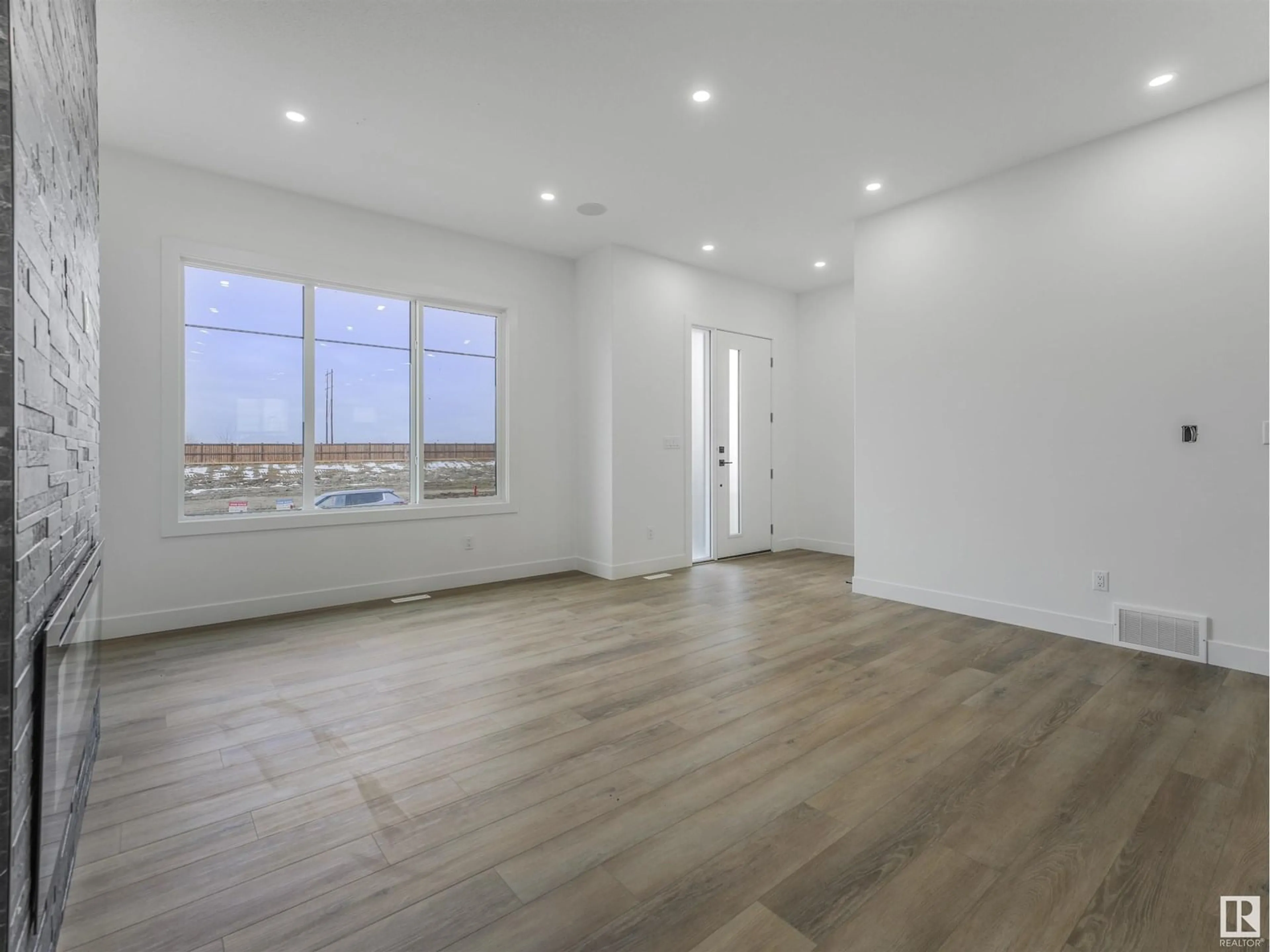 A pic of a room for 18 CATRIA POINT, Sherwood Park Alberta T8H3A9